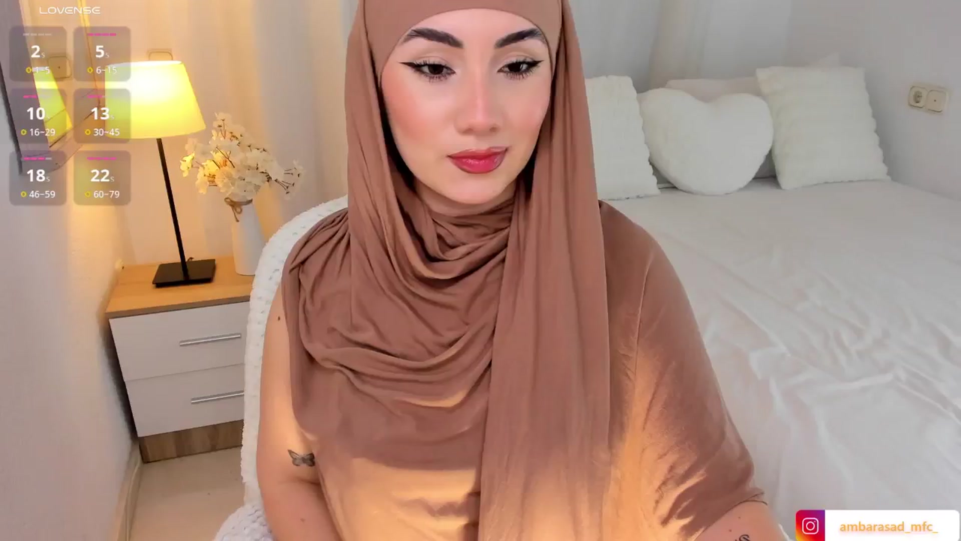 Gallery image thumbnail from ambarasad's myfreecams stream on, 02/10/2025, 15:38 image 6 of 20