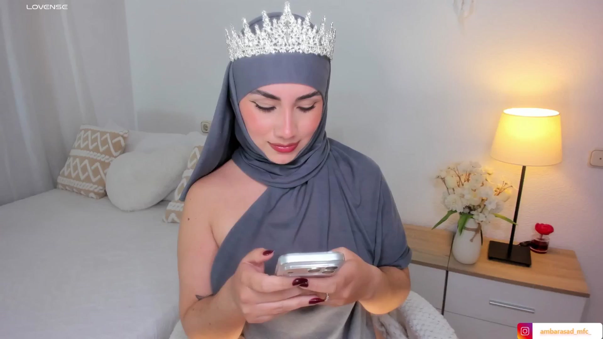 Gallery image thumbnail from ambarasad's myfreecams stream on, 03/23/2026, 15:43 image 3 of 20