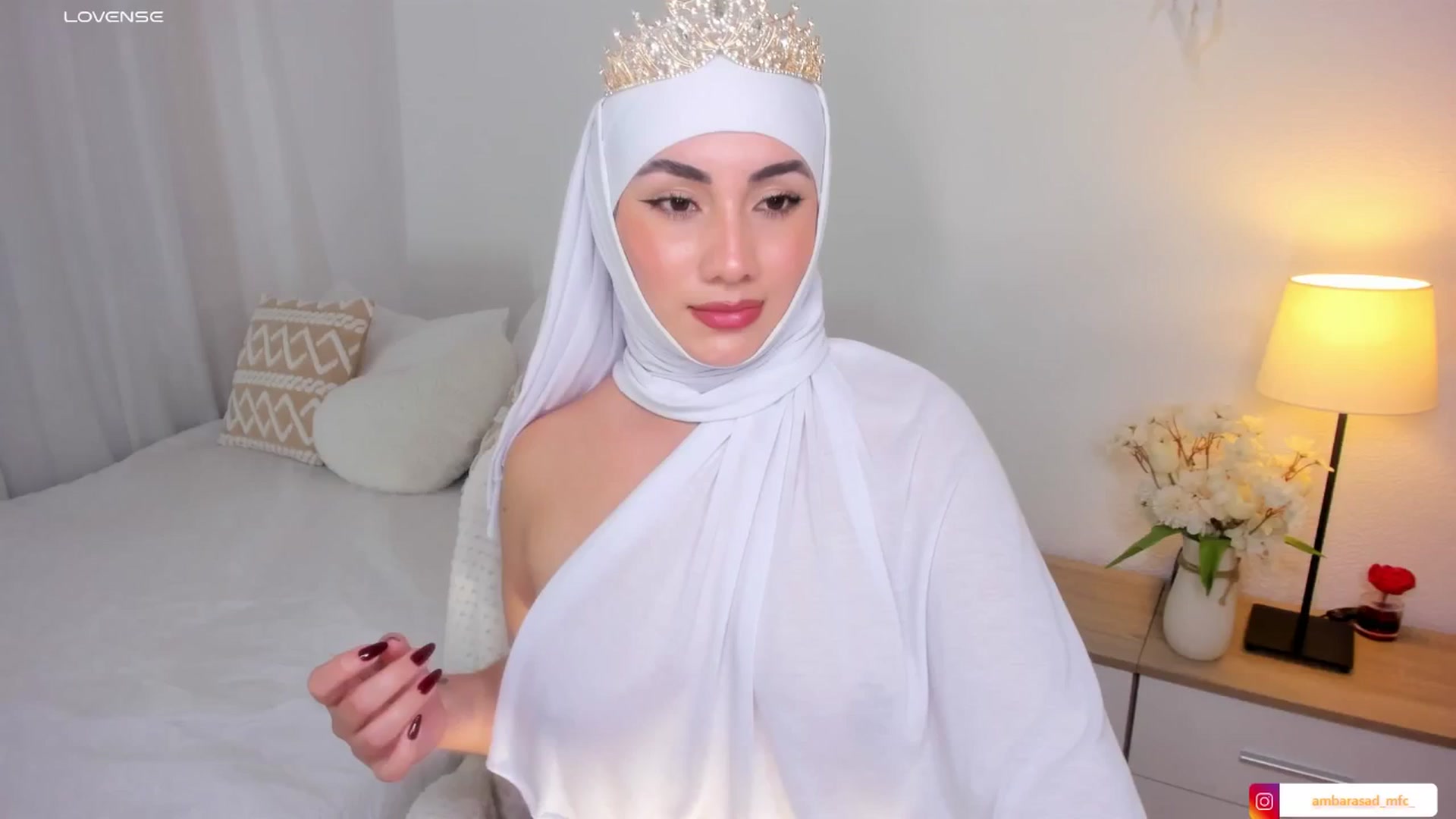 Gallery image thumbnail from ambarasad's myfreecams stream on, 03/25/2026, 15:57 image 19 of 20