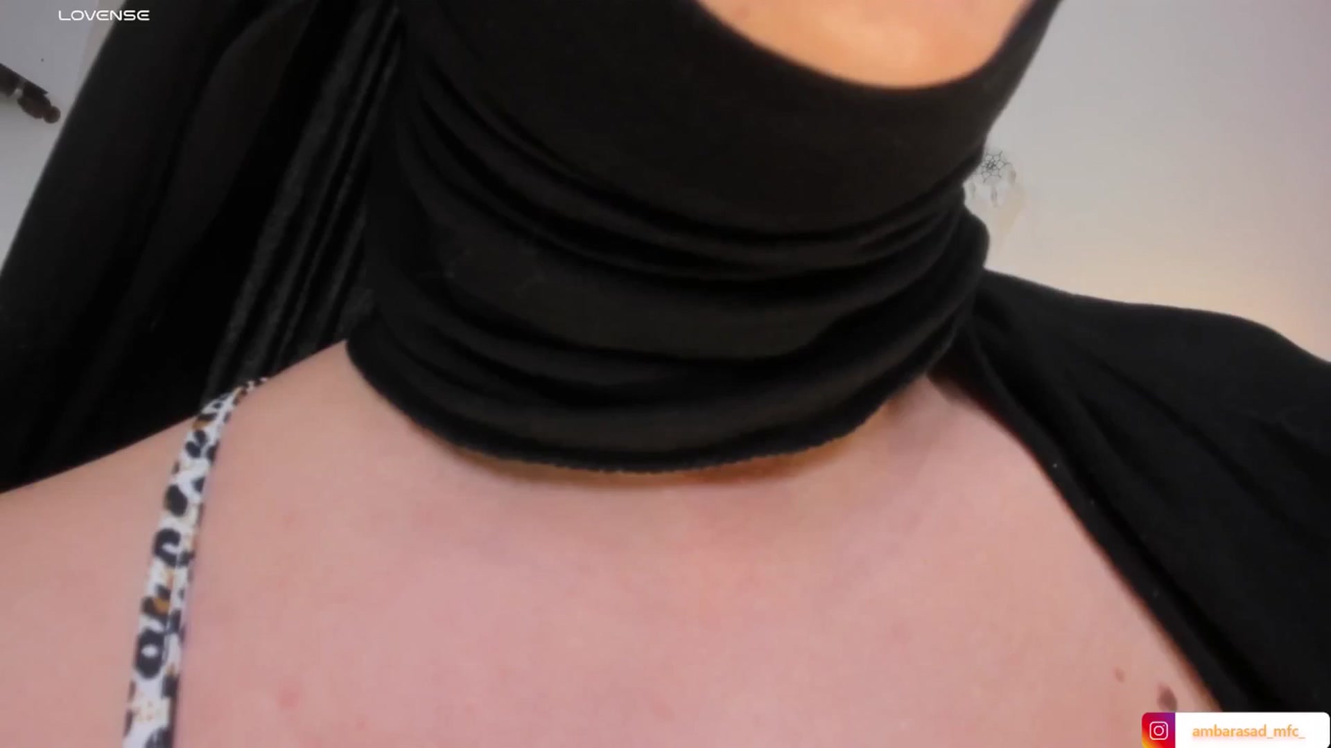 Gallery image thumbnail from ambarasad's myfreecams stream on, 03/31/2026, 12:49 image 18 of 20