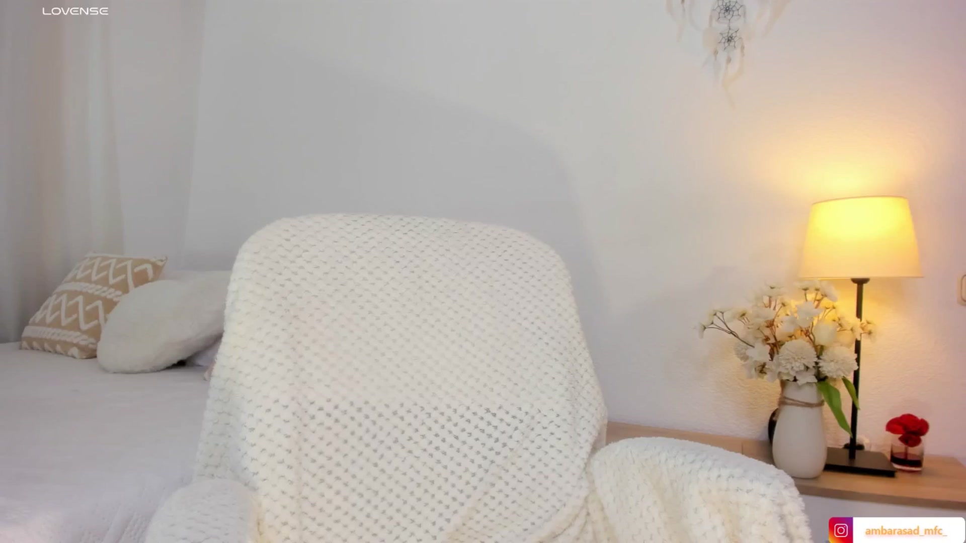 Gallery image thumbnail from ambarasad's myfreecams stream on, 04/23/2026, 14:21 image 9 of 20