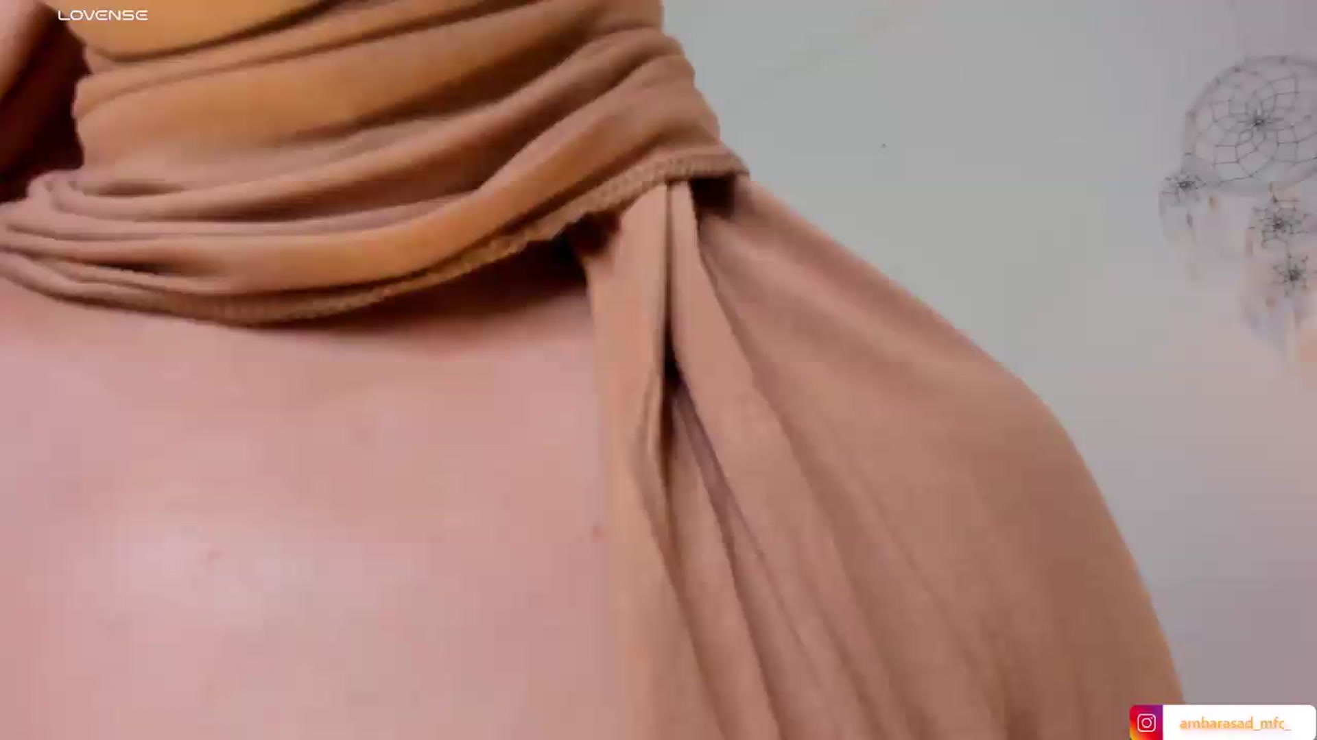 Gallery image thumbnail from ambarasad's myfreecams stream on, 05/20/2026, 15:15 image 2 of 20