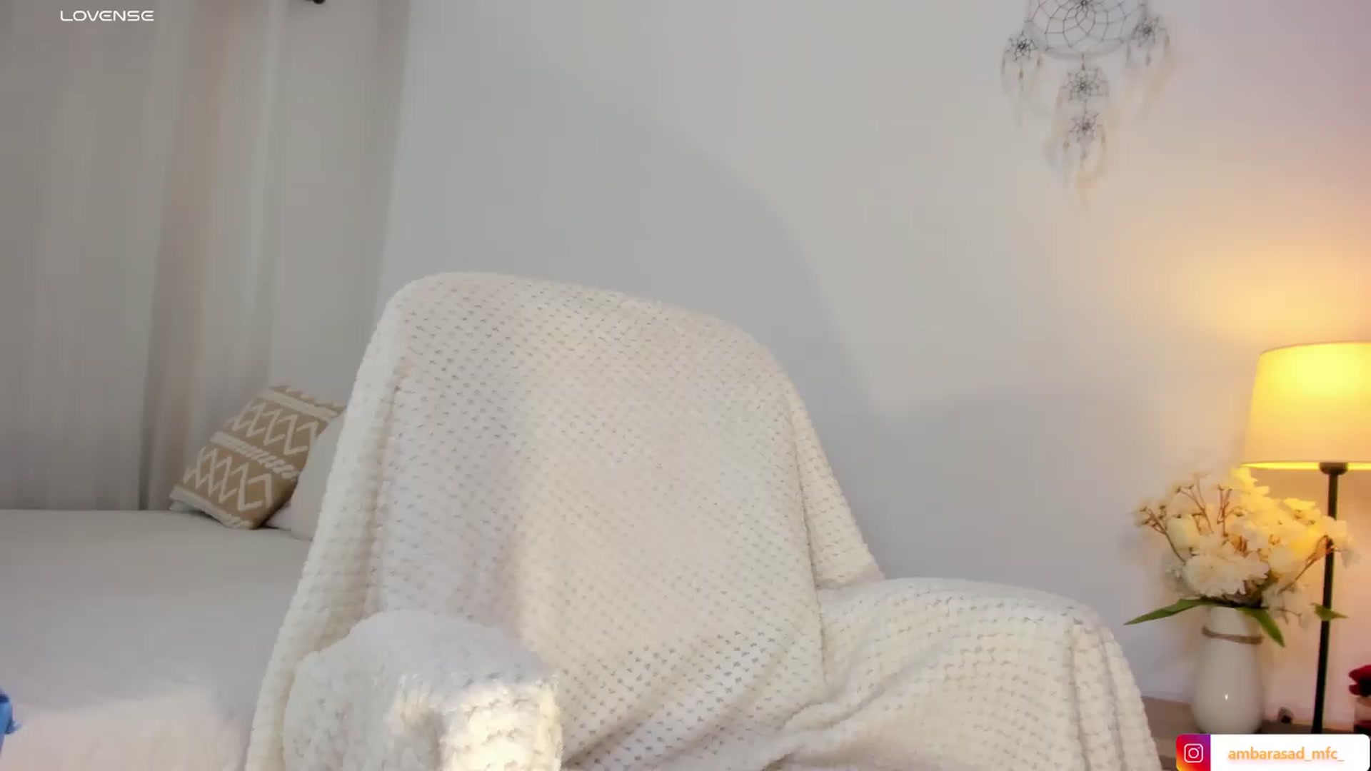 Gallery image thumbnail from ambarasad's myfreecams stream on, 05/21/2026, 14:32 image 11 of 20