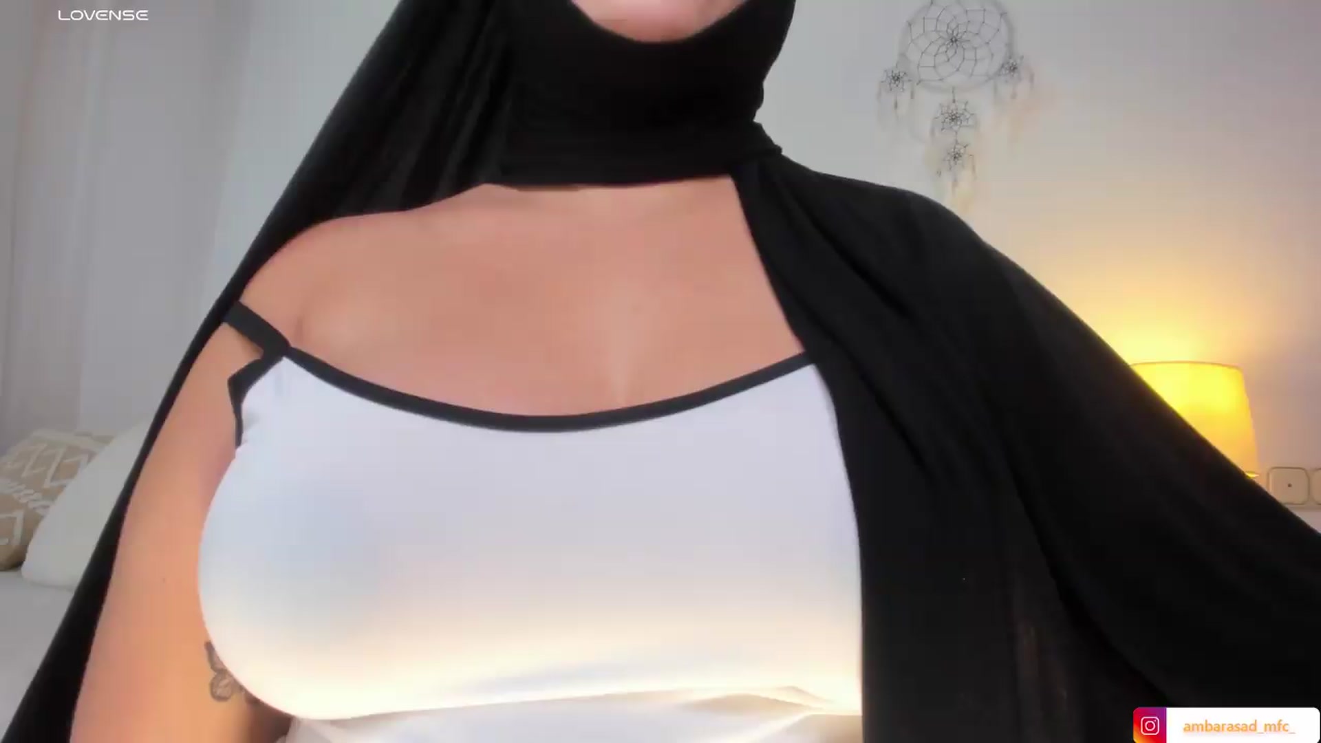 Gallery image thumbnail from ambarasad's myfreecams stream on, 08/28/2026, 13:41 image 1 of 20