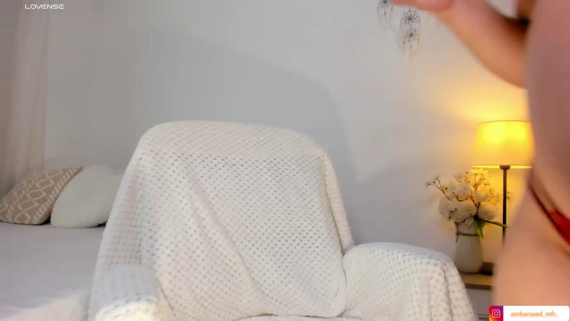Gallery image thumbnail from ambarasad's myfreecams stream on, 09/03/2026, 13:21 image 16 of 20