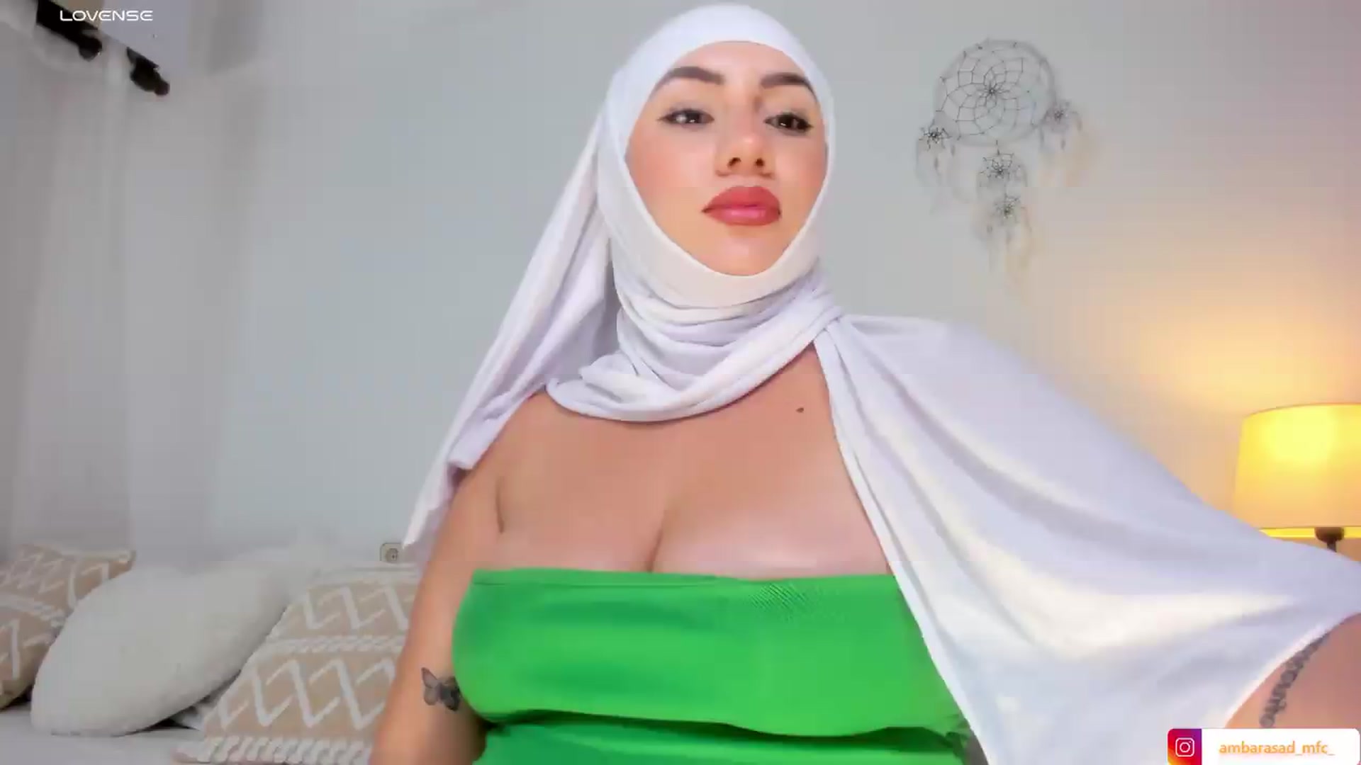 Gallery image thumbnail from ambarasad's myfreecams stream on, 09/09/2026, 13:47 image 12 of 20