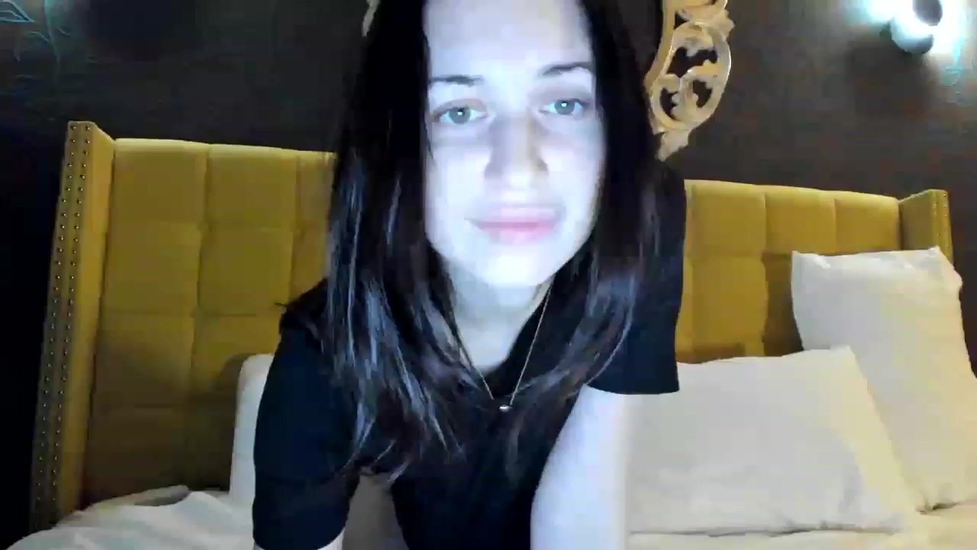 Gallery image thumbnail from amberbeloved's myfreecams stream on, 02/02/2023, 17:54 image 5 of 20