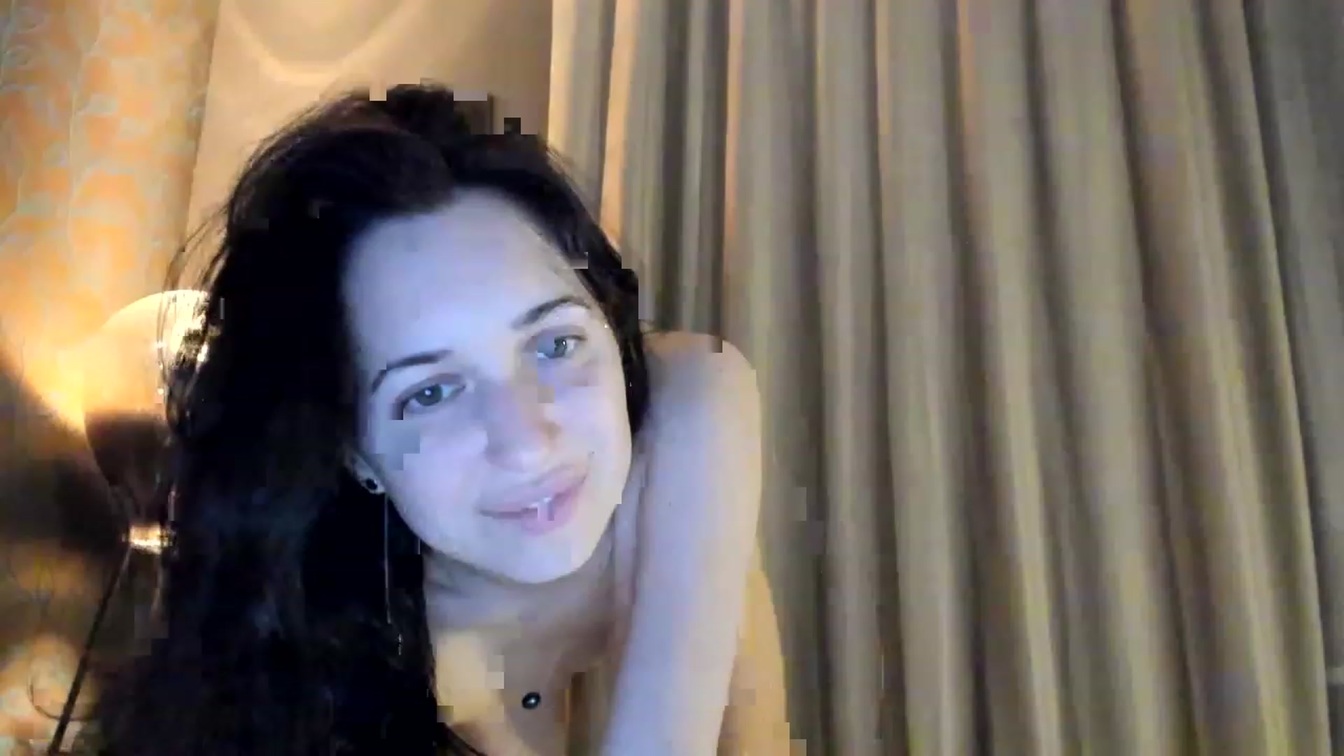 Gallery image thumbnail from amberbeloved's myfreecams stream on, 02/14/2023, 20:51 image 12 of 20