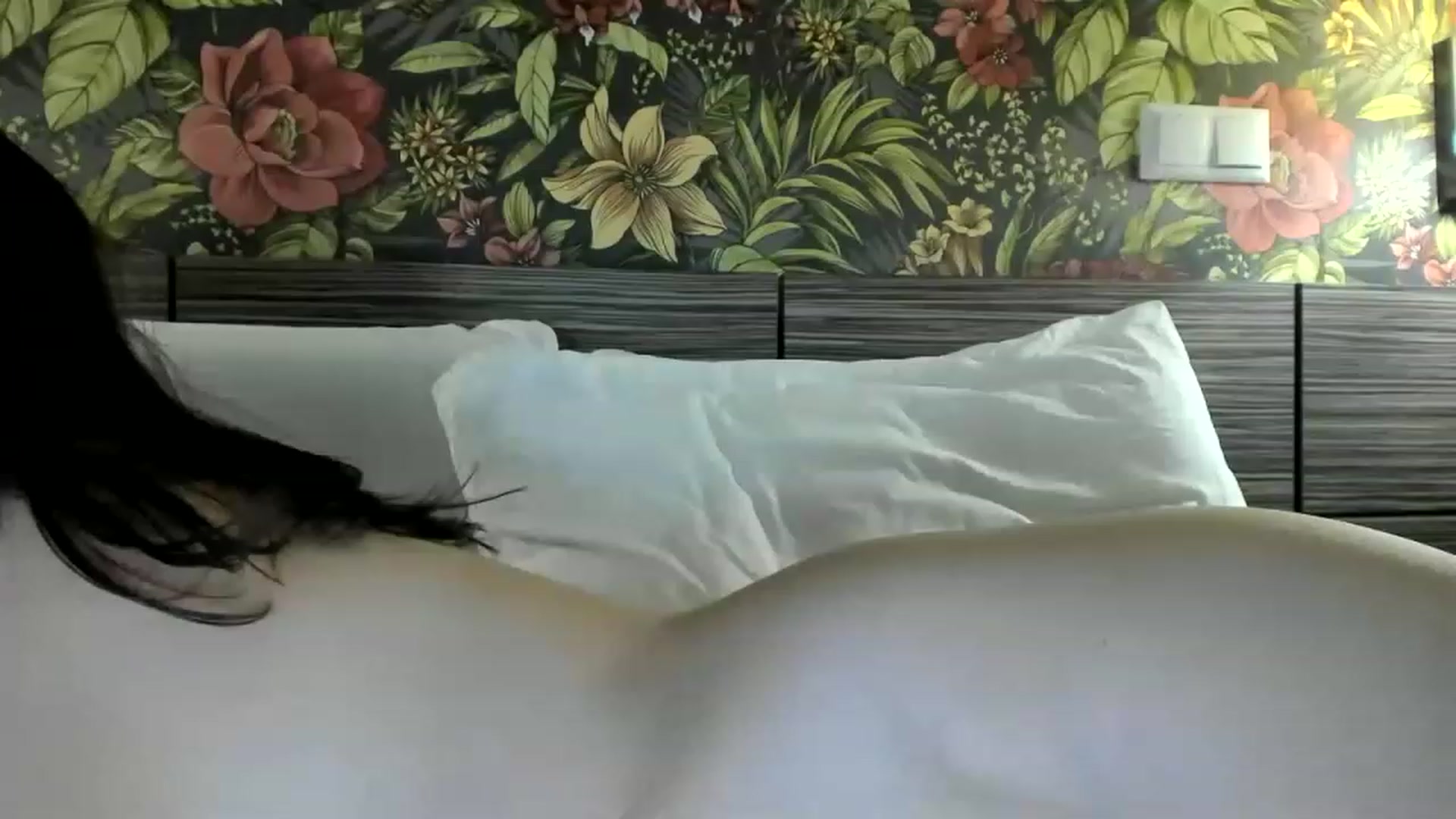 Gallery image thumbnail from amberbeloved's myfreecams stream on, 02/23/2023, 20:22 image 9 of 20