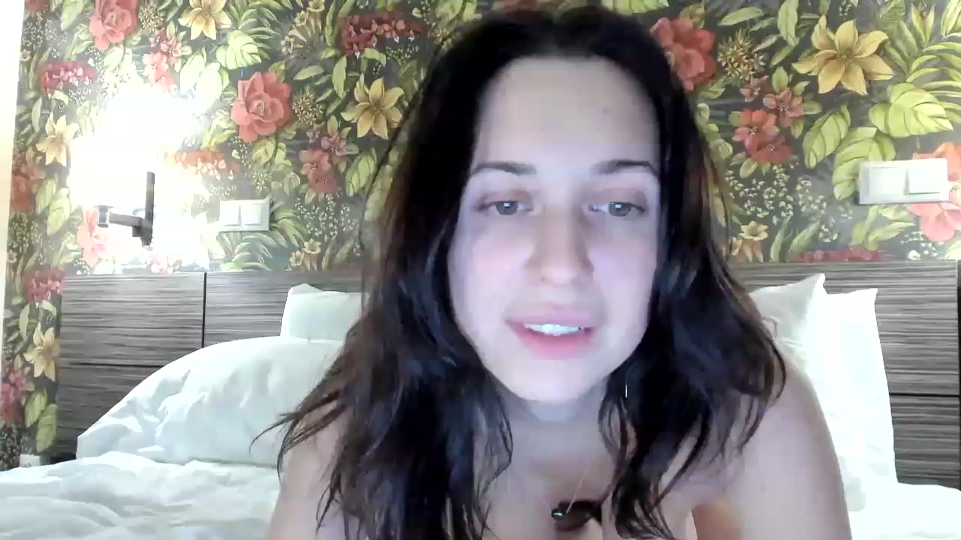 Gallery image thumbnail from amberbeloved's myfreecams stream on, 02/23/2023, 21:35 image 6 of 20