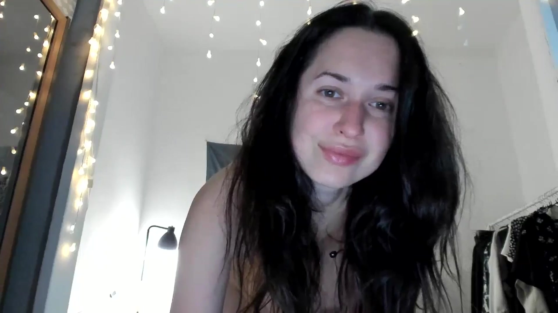 Gallery image thumbnail from amberbeloved's myfreecams stream on, 05/07/2024, 17:25 image 2 of 20