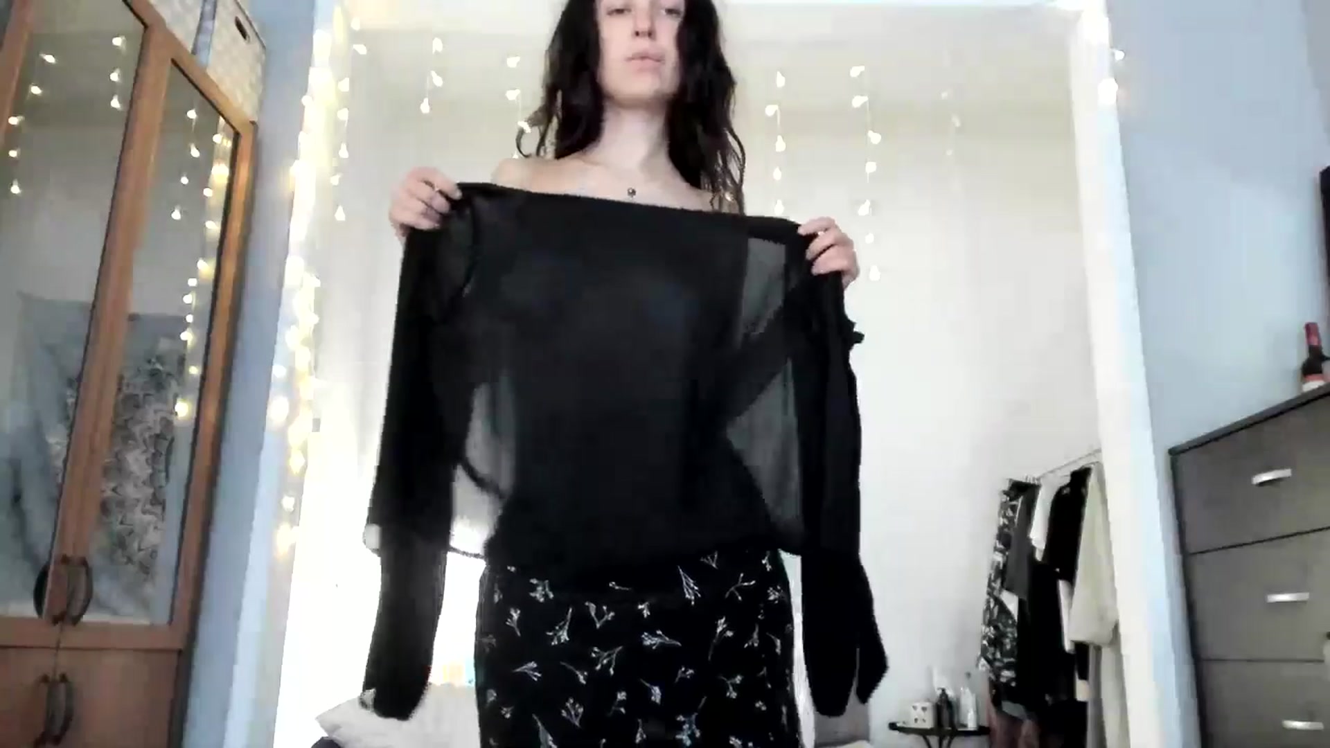 Gallery image thumbnail from amberbeloved's myfreecams stream on, 06/16/2024, 14:19 image 19 of 20