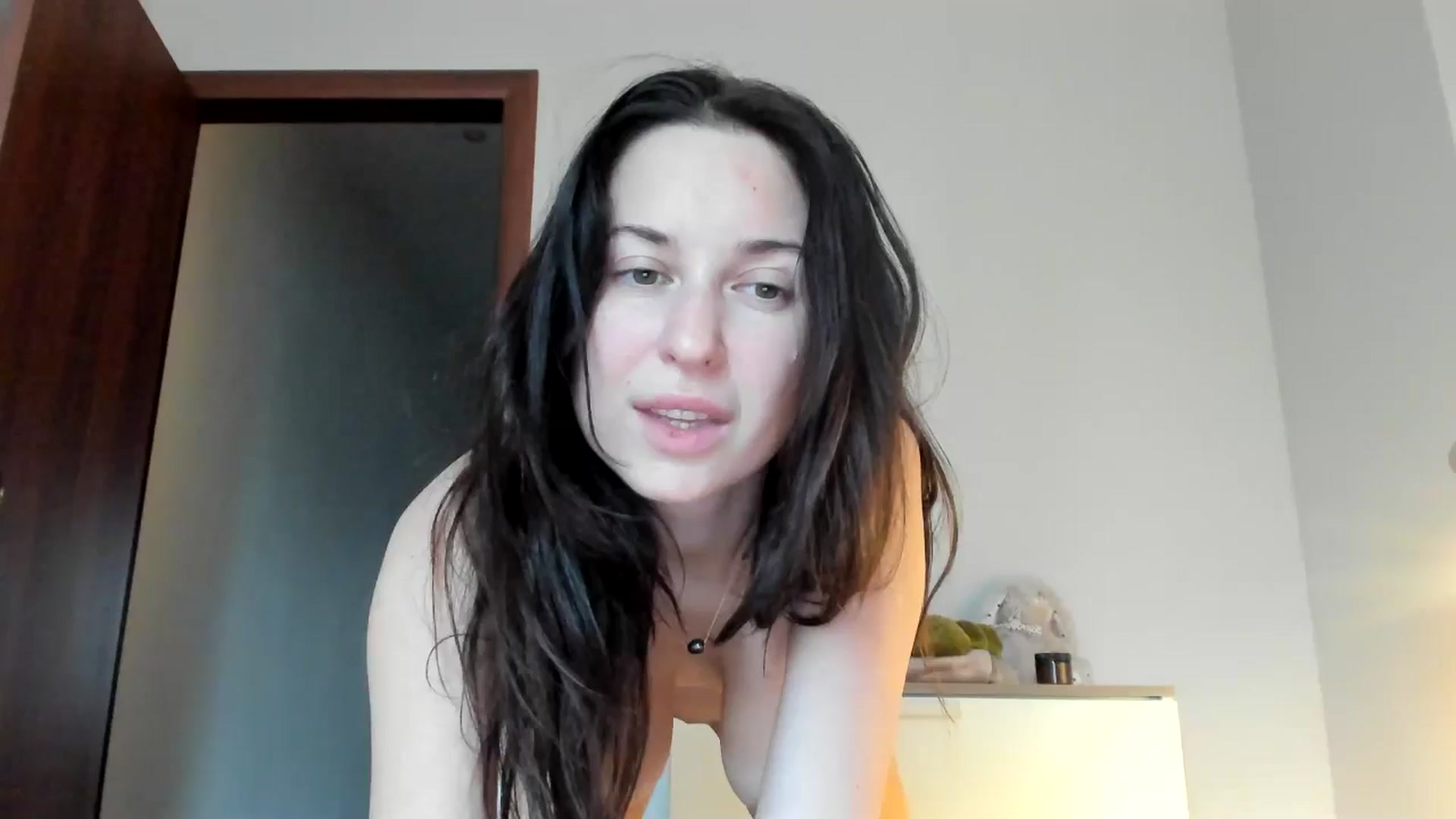 Gallery image thumbnail from amberbeloved's myfreecams stream on, 11/25/2024, 07:07 image 8 of 20