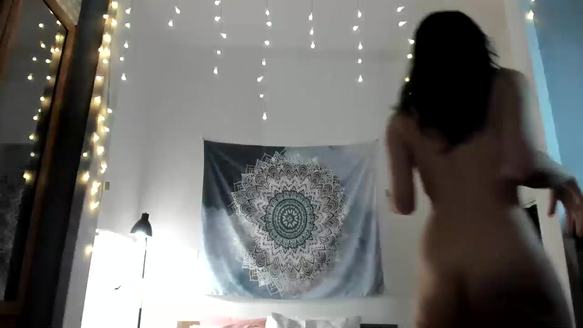 Gallery image thumbnail from amberbeloved's myfreecams stream on, 12/29/2024, 16:19 image 17 of 20