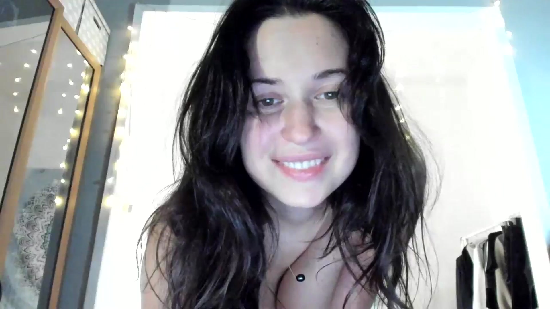 Gallery image thumbnail from amberbeloved's myfreecams stream on, 01/13/2025, 02:38 image 17 of 20