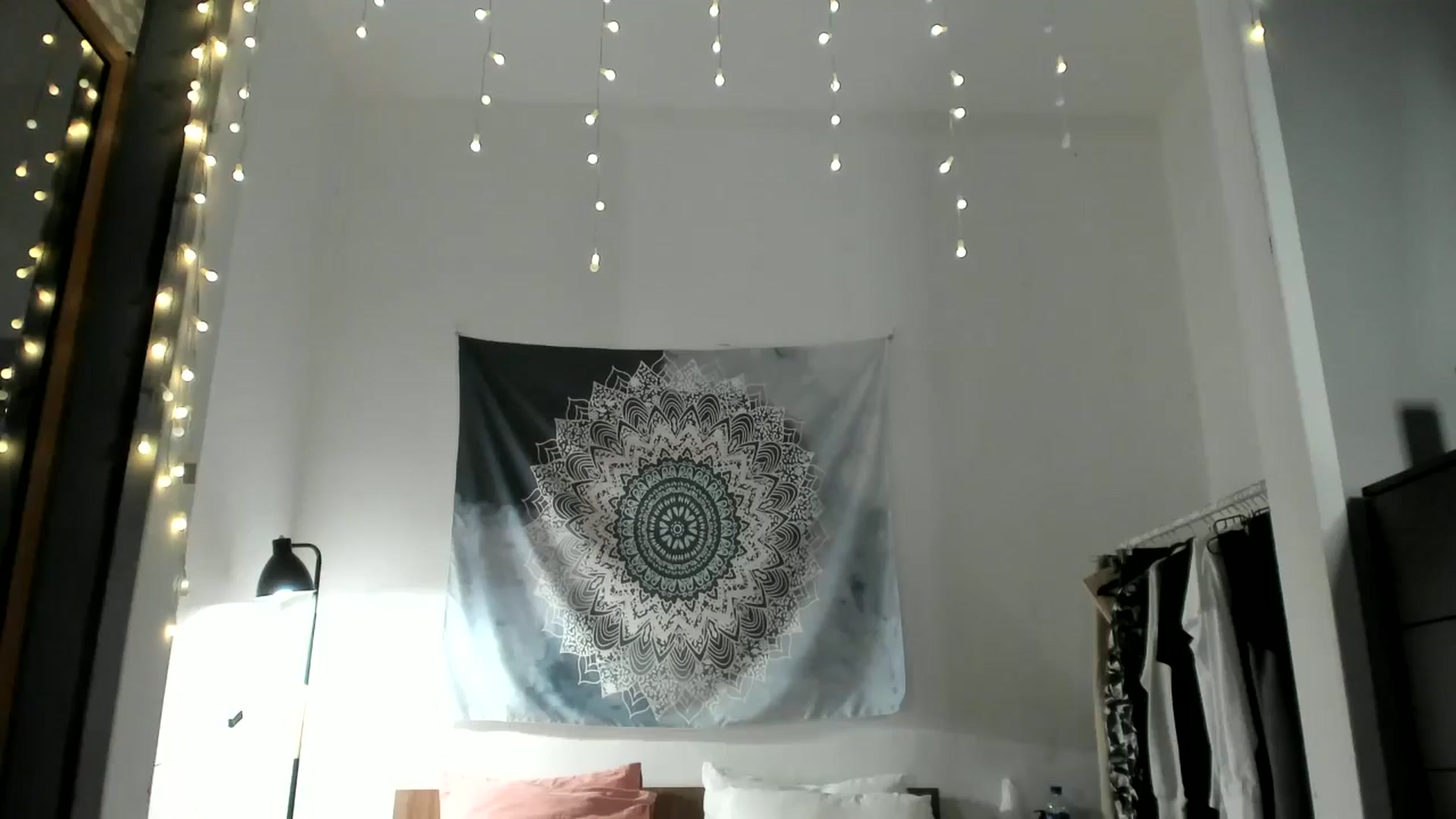 Gallery image thumbnail from amberbeloved's myfreecams stream on, 07/22/2025, 20:46 image 1 of 20