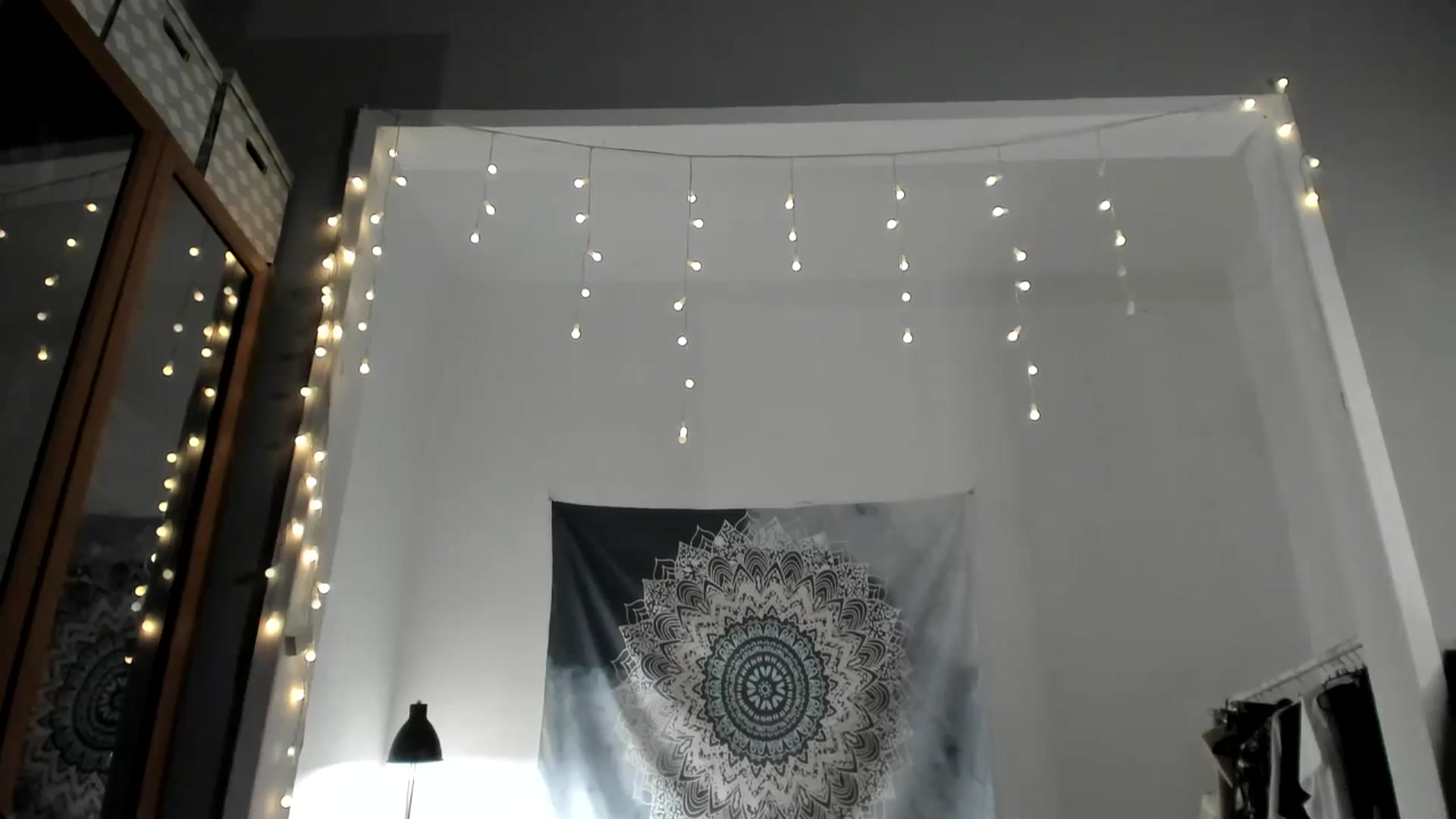 Gallery image thumbnail from amberbeloved's myfreecams stream on, 07/28/2025, 19:23 image 16 of 20