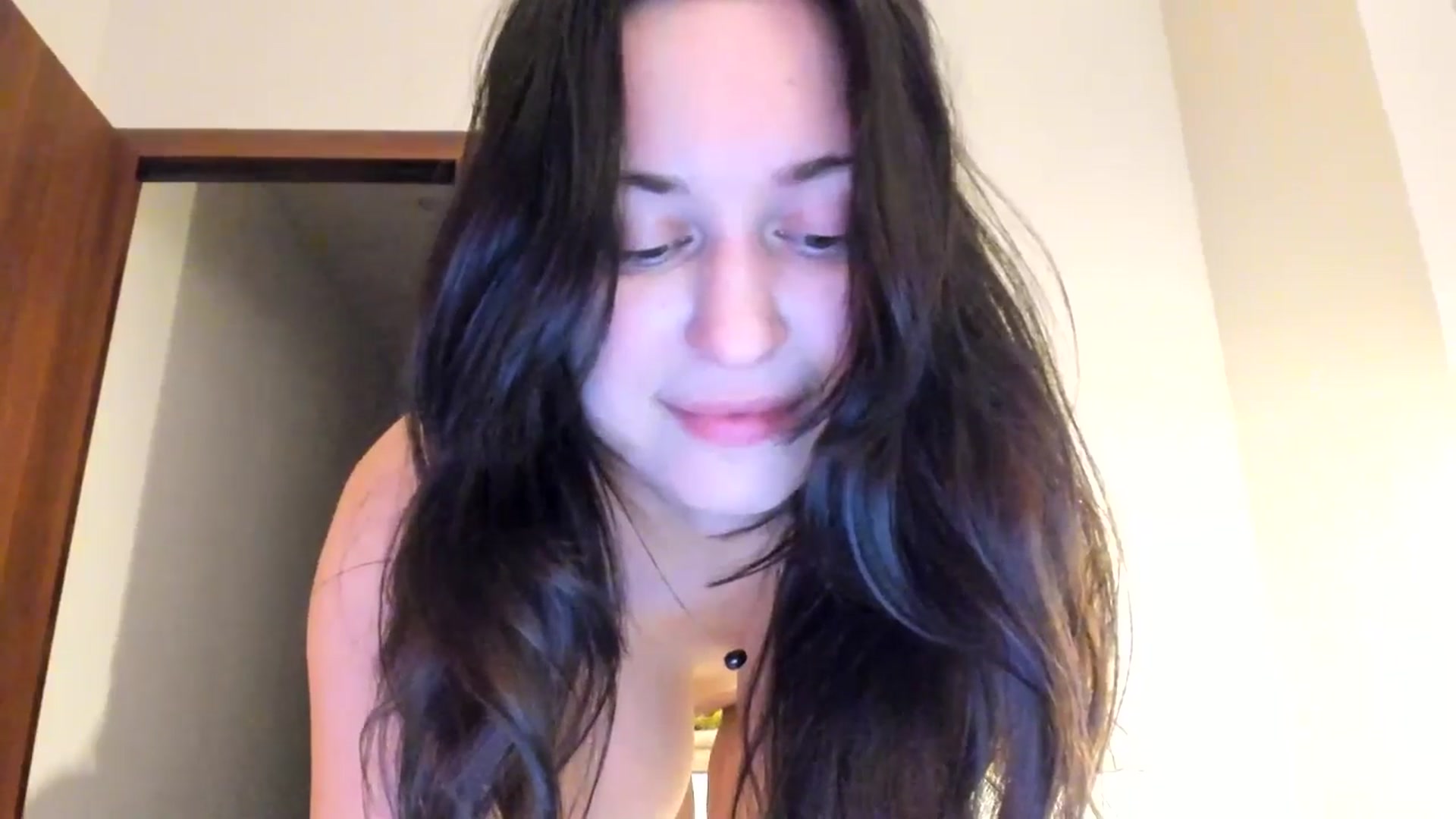 Gallery image thumbnail from amberbeloved's myfreecams stream on, 01/09/2026, 19:07 image 9 of 20