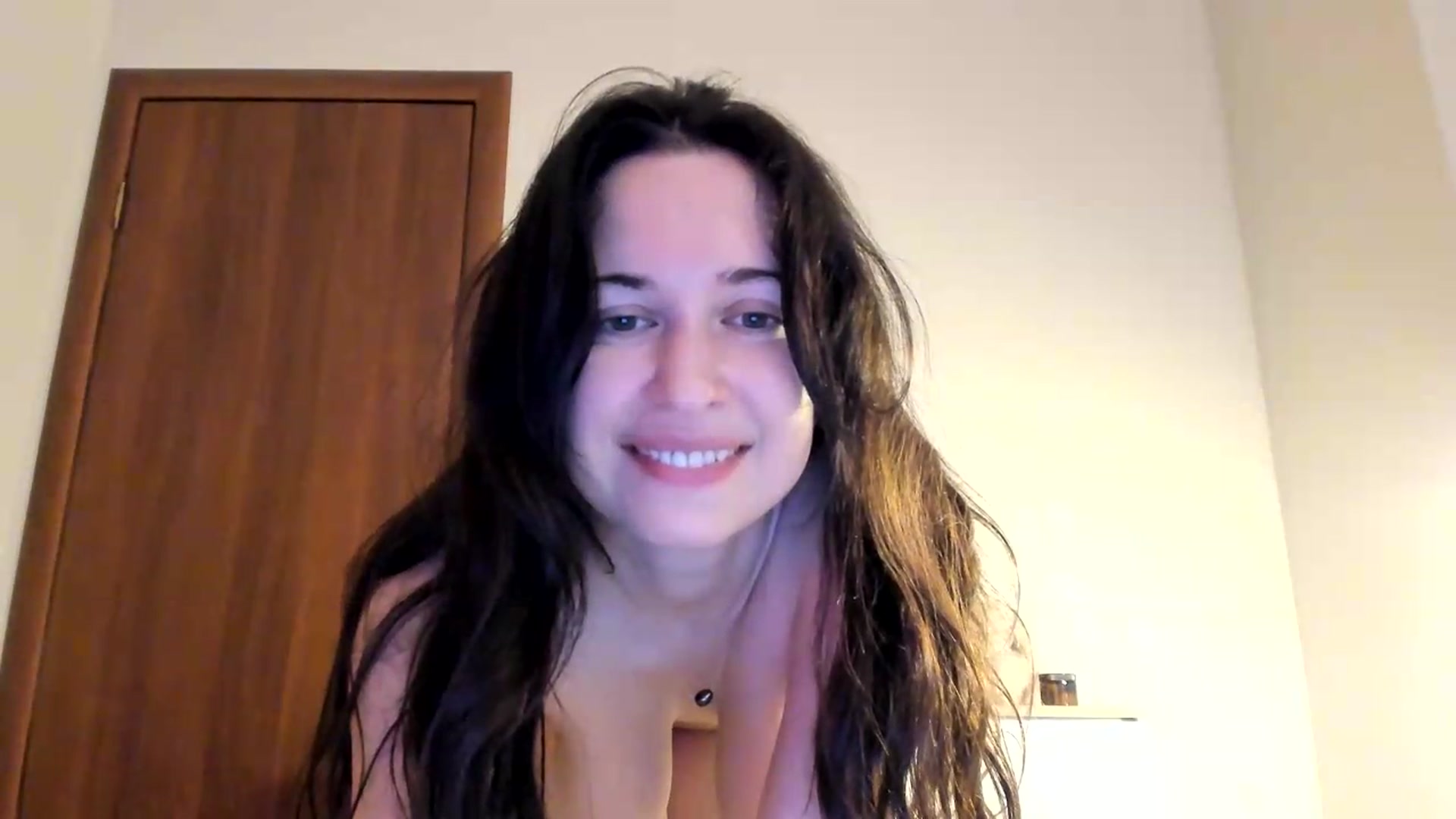 Gallery image thumbnail from amberbeloved's myfreecams stream on, 06/26/2026, 14:34 image 19 of 20