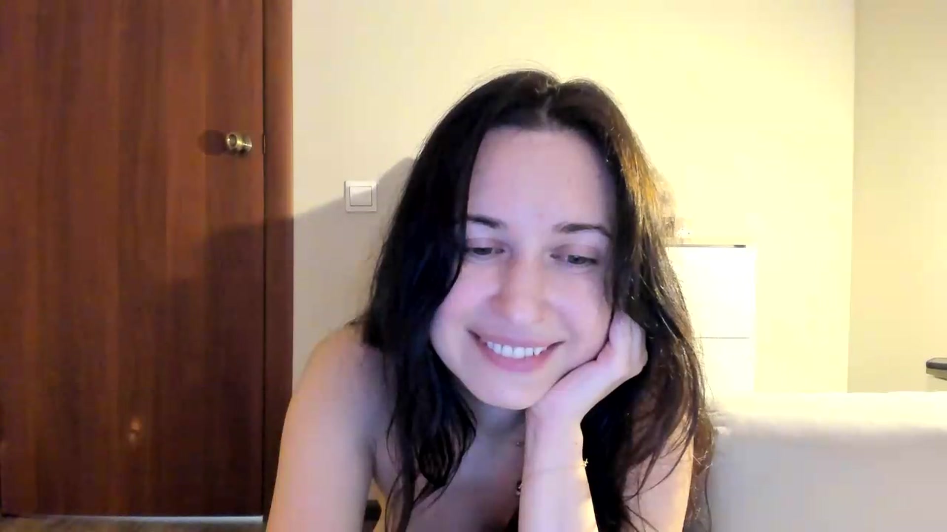 Gallery image thumbnail from amberbeloved's myfreecams stream on, 06/28/2026, 14:09 image 14 of 20