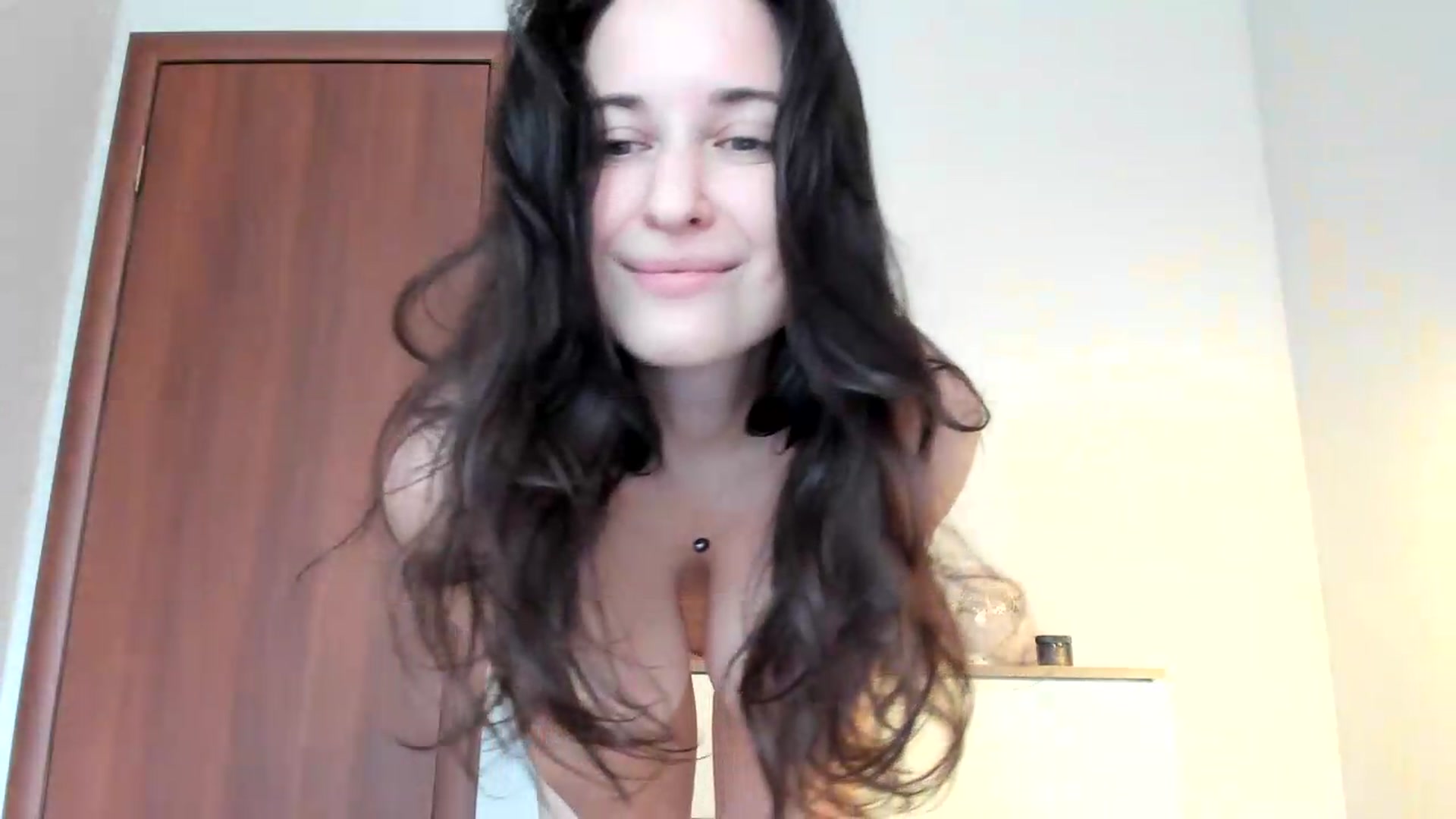 Gallery image thumbnail from amberbeloved's myfreecams stream on, 07/11/2026, 07:26 image 2 of 20