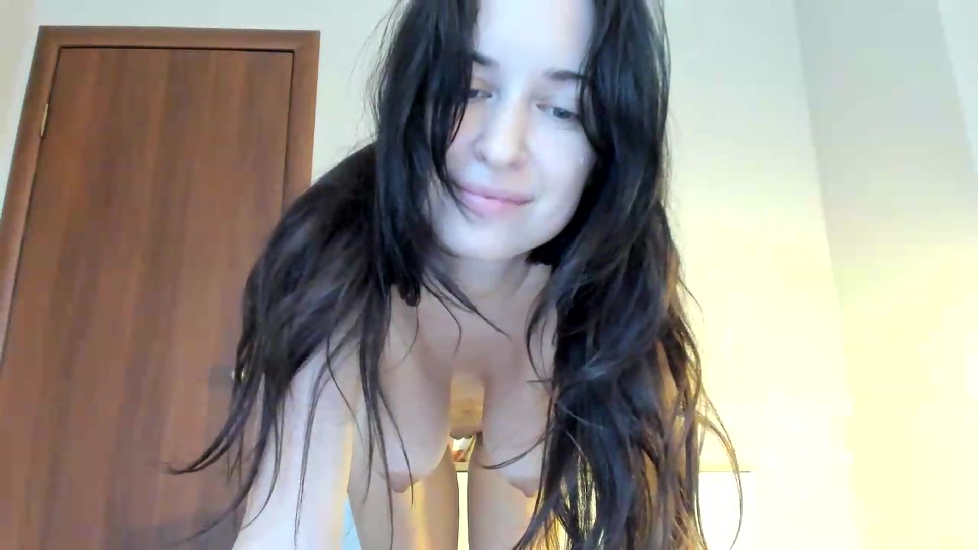 Gallery image thumbnail from amberbeloved's myfreecams stream on, 08/10/2026, 09:57 image 10 of 20