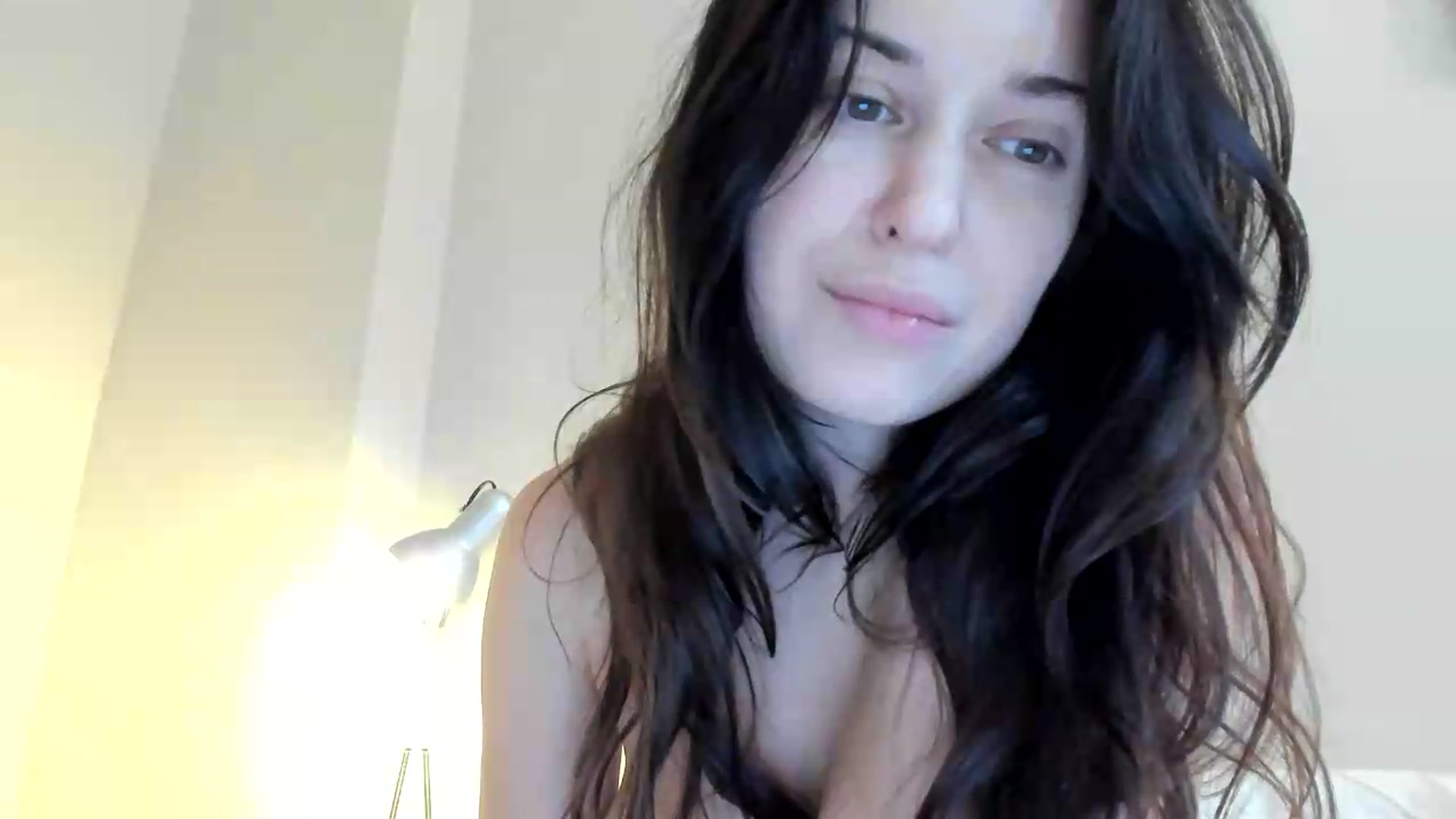 Gallery image thumbnail from amberbeloved's myfreecams stream on, 08/10/2026, 09:57 image 17 of 20