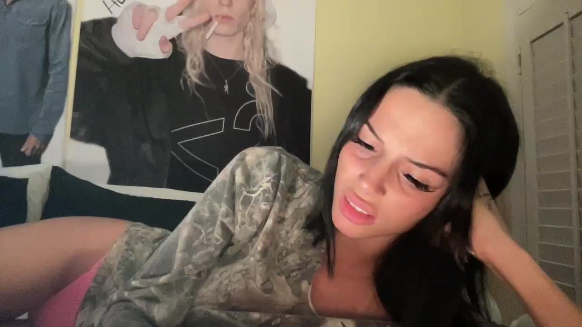 Gallery image thumbnail from amberrrr's myfreecams stream on, 11/23/2025, 04:59 image 8 of 20