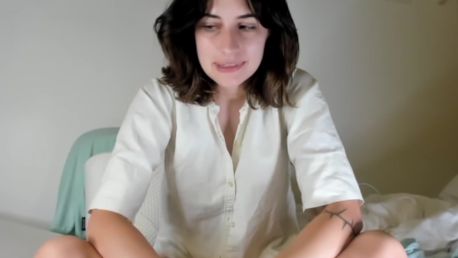 Gallery image thumbnail from americanwhore's myfreecams stream on, 08/21/2023, 01:16 image 20 of 20