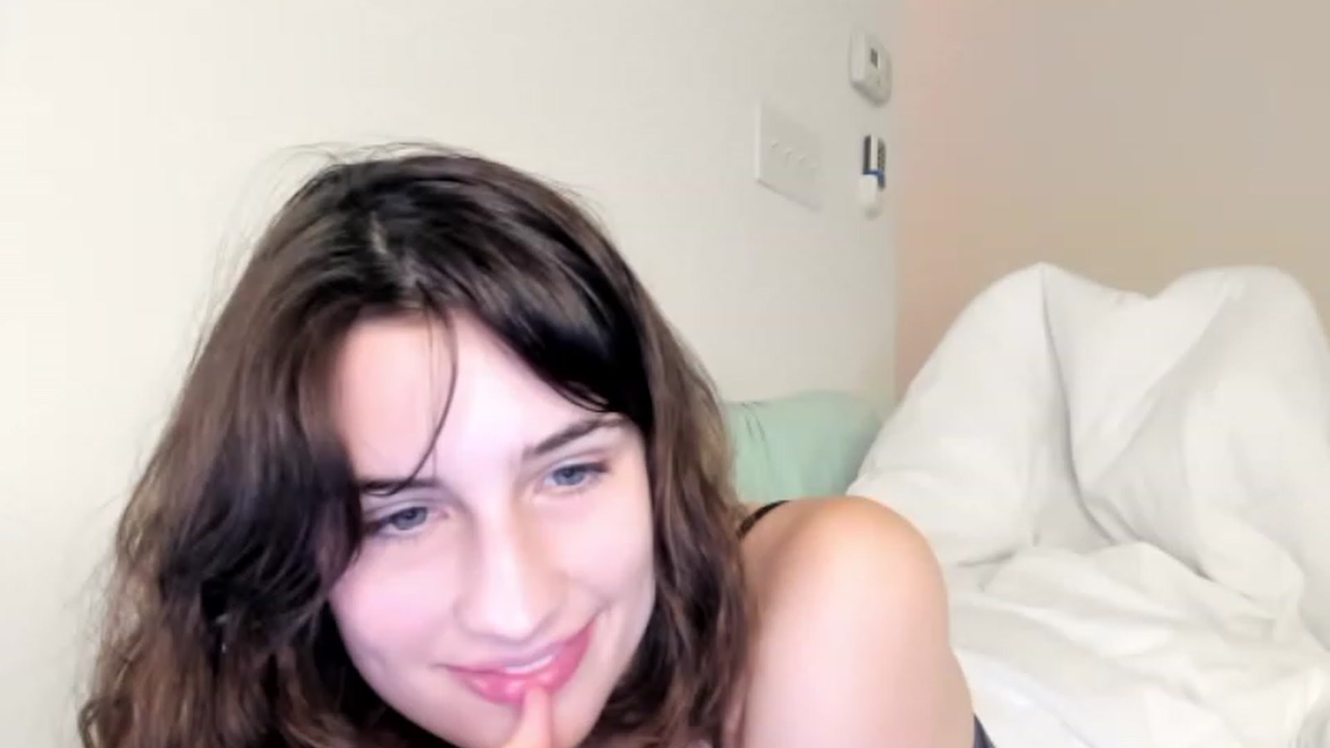 Gallery image thumbnail from americanwhore's myfreecams stream on, 08/23/2023, 03:21 image 5 of 20