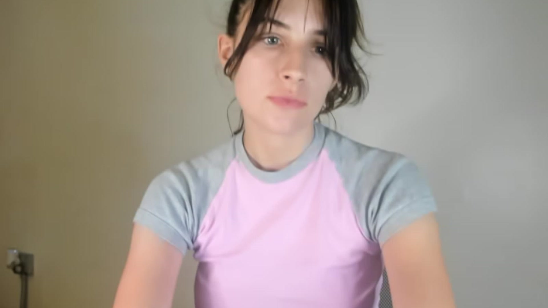 Gallery image thumbnail from americanwhore's myfreecams stream on, 08/25/2023, 02:43 image 8 of 20