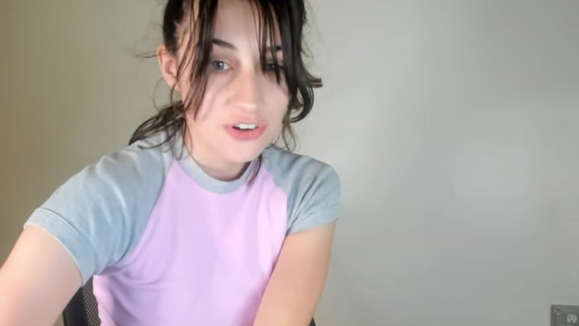 Gallery image thumbnail from americanwhore's myfreecams stream on, 08/25/2023, 02:43 image 12 of 20