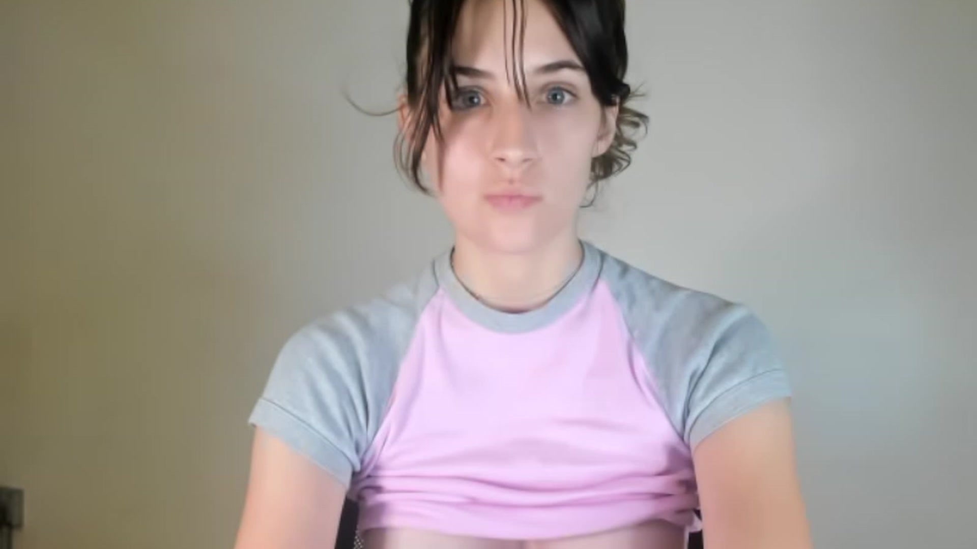 Gallery image thumbnail from americanwhore's myfreecams stream on, 08/25/2023, 02:43 image 18 of 20