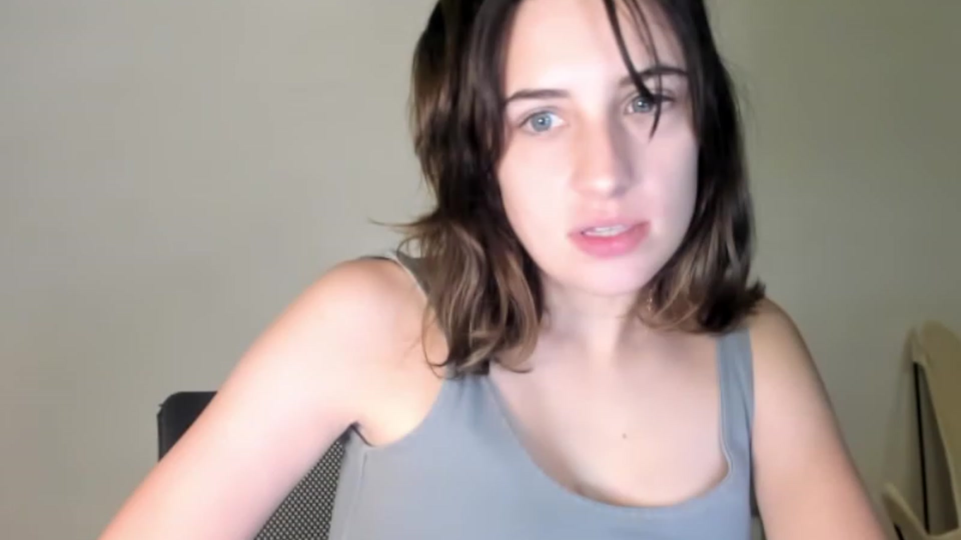 Gallery image thumbnail from americanwhore's myfreecams stream on, 08/28/2023, 04:13 image 10 of 20