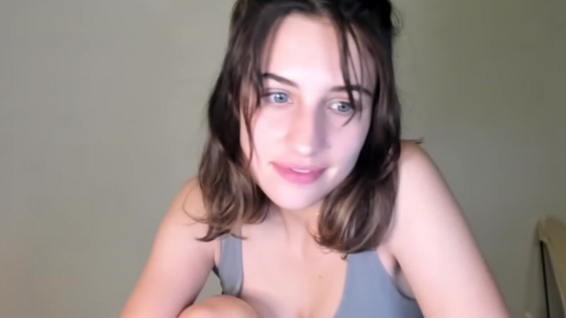 Gallery image thumbnail from americanwhore's myfreecams stream on, 08/28/2023, 04:13 image 15 of 20
