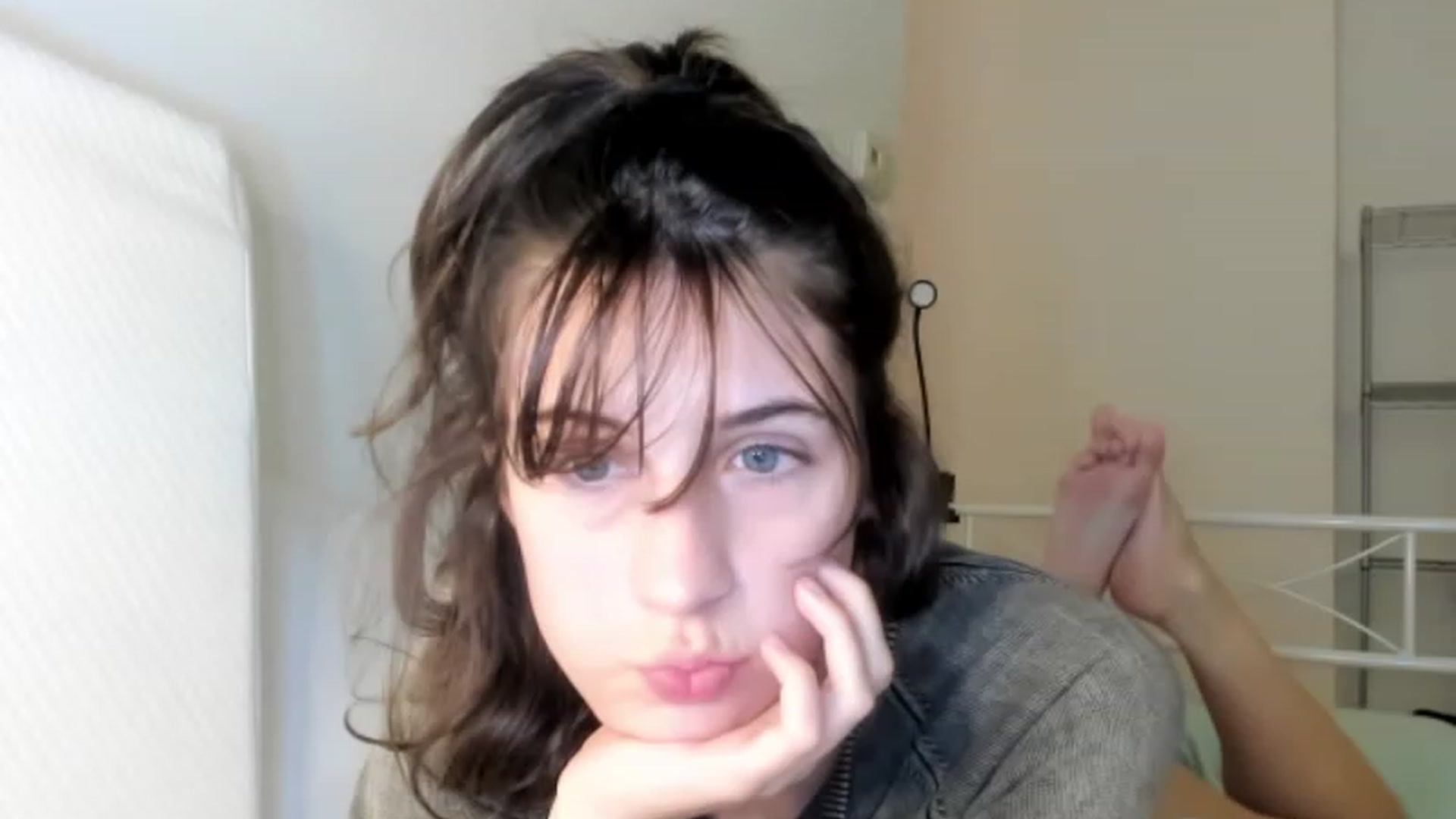 Gallery image thumbnail from americanwhore's myfreecams stream on, 09/02/2023, 24:08 image 8 of 20