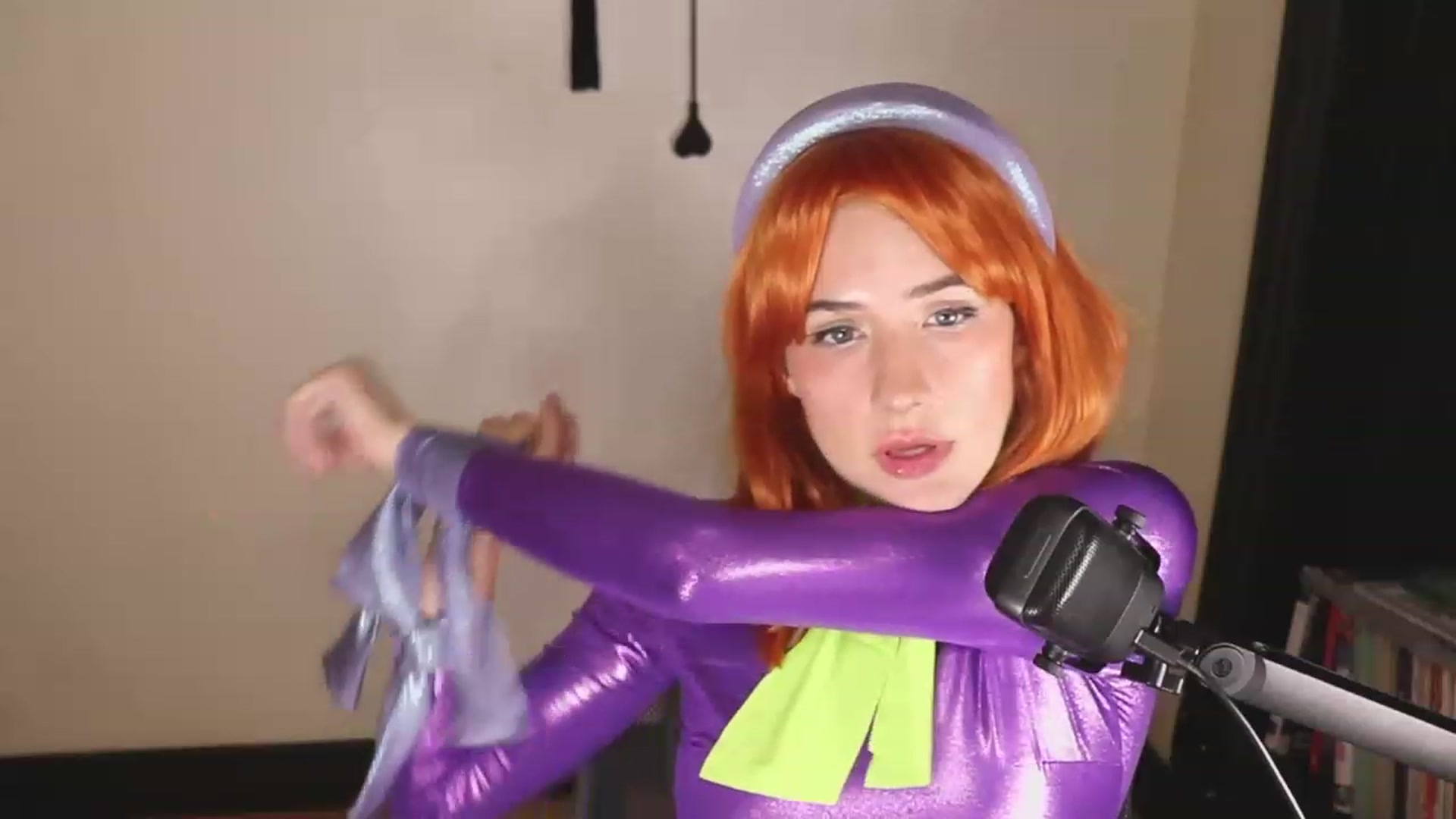 Gallery image thumbnail from americanwhore's myfreecams stream on, 10/09/2023, 05:43 image 5 of 20