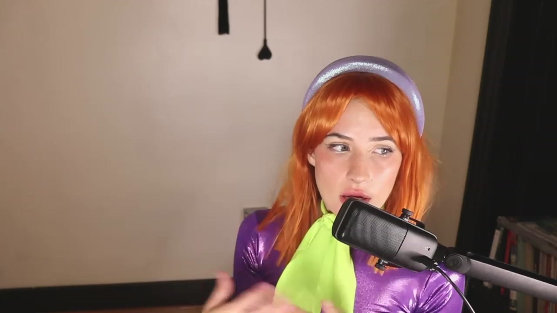 Gallery image thumbnail from americanwhore's myfreecams stream on, 10/09/2023, 05:43 image 6 of 20