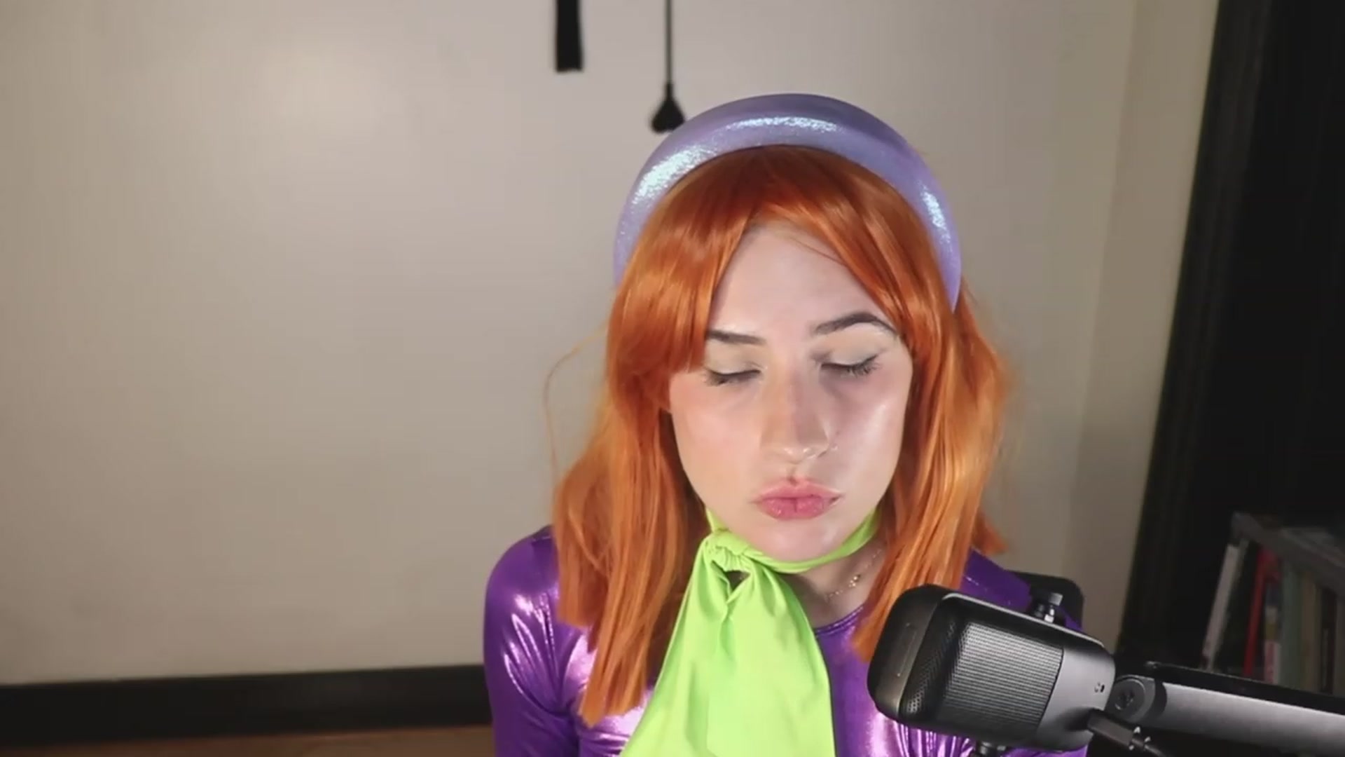 Gallery image thumbnail from americanwhore's myfreecams stream on, 10/09/2023, 05:43 image 8 of 20
