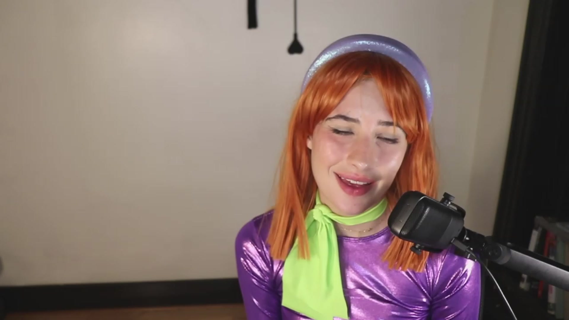 Gallery image thumbnail from americanwhore's myfreecams stream on, 10/09/2023, 06:05 image 4 of 20