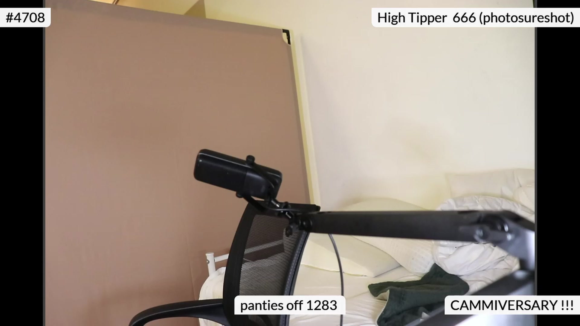 Gallery image thumbnail from americanwhore's myfreecams stream on, 11/12/2023, 04:21 image 4 of 20