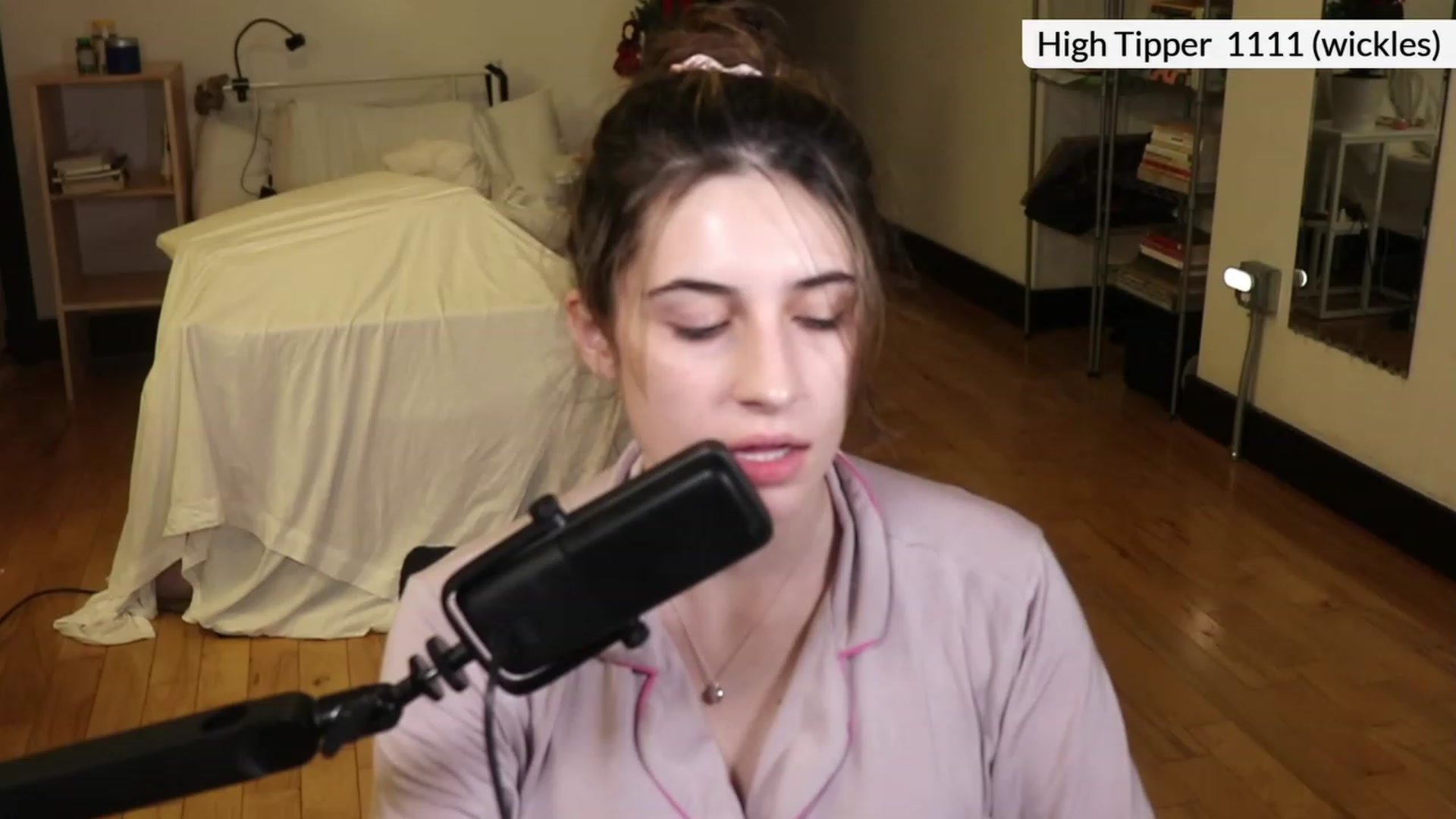 Gallery image thumbnail from americanwhore's myfreecams stream on, 12/19/2023, 07:28 image 14 of 20