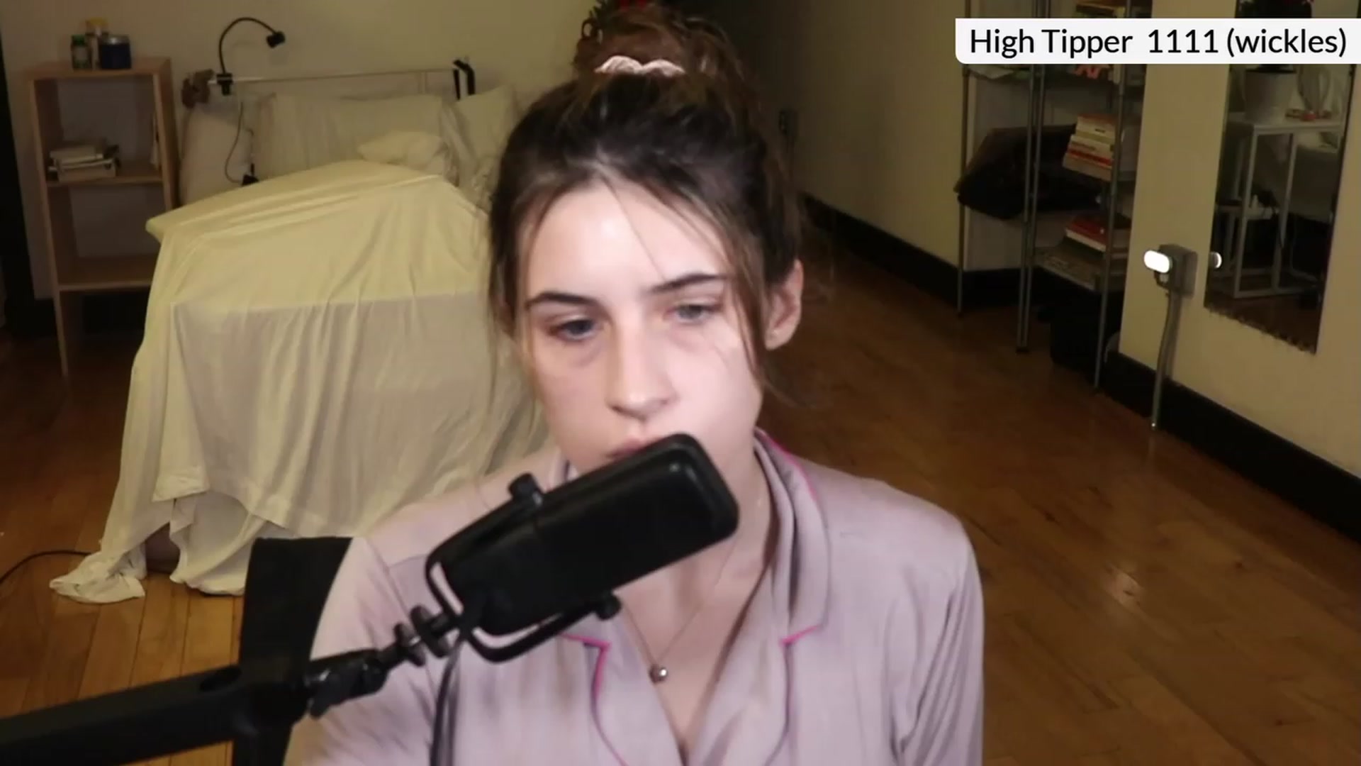 Gallery image thumbnail from americanwhore's myfreecams stream on, 12/19/2023, 07:28 image 16 of 20