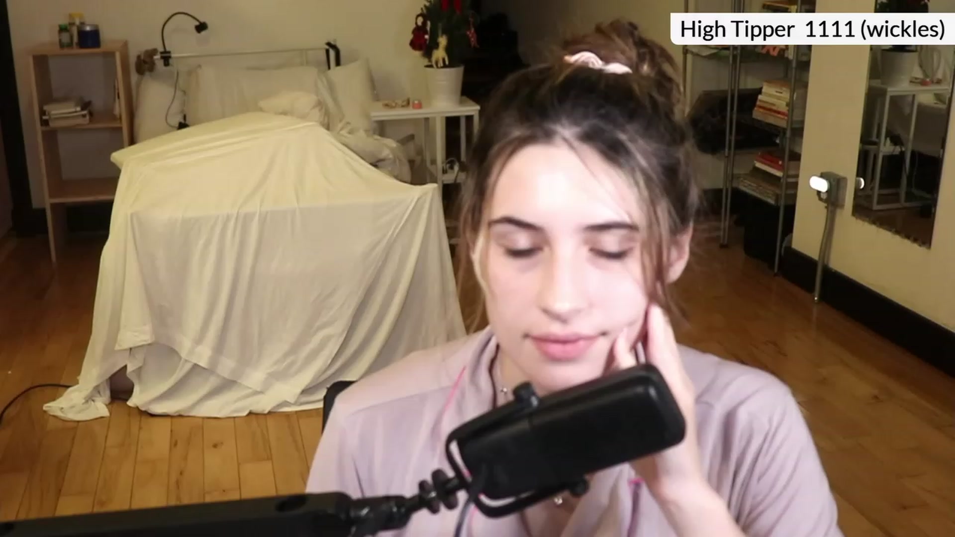 Gallery image thumbnail from americanwhore's myfreecams stream on, 12/19/2023, 07:28 image 9 of 20