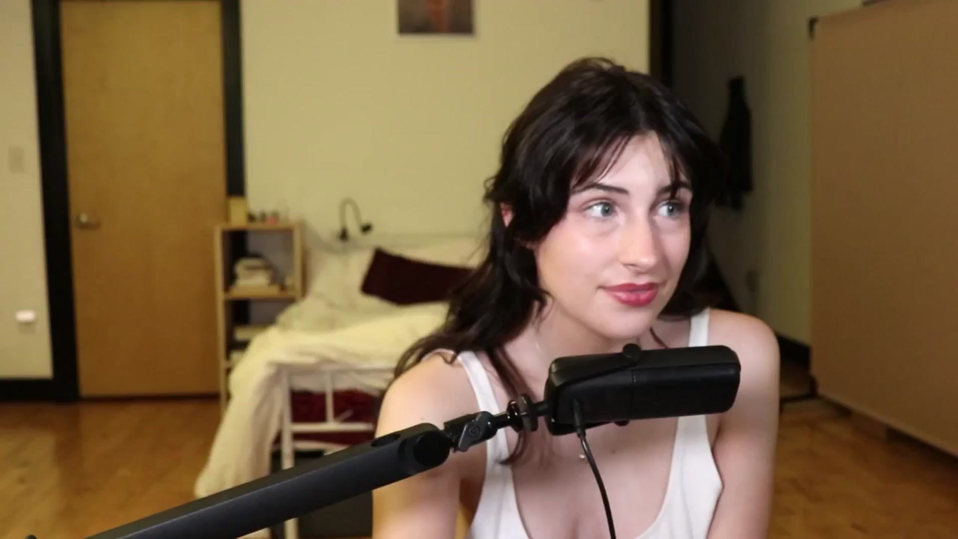 Gallery image thumbnail from americanwhore's myfreecams stream on, 05/31/2024, 03:34 image 10 of 20