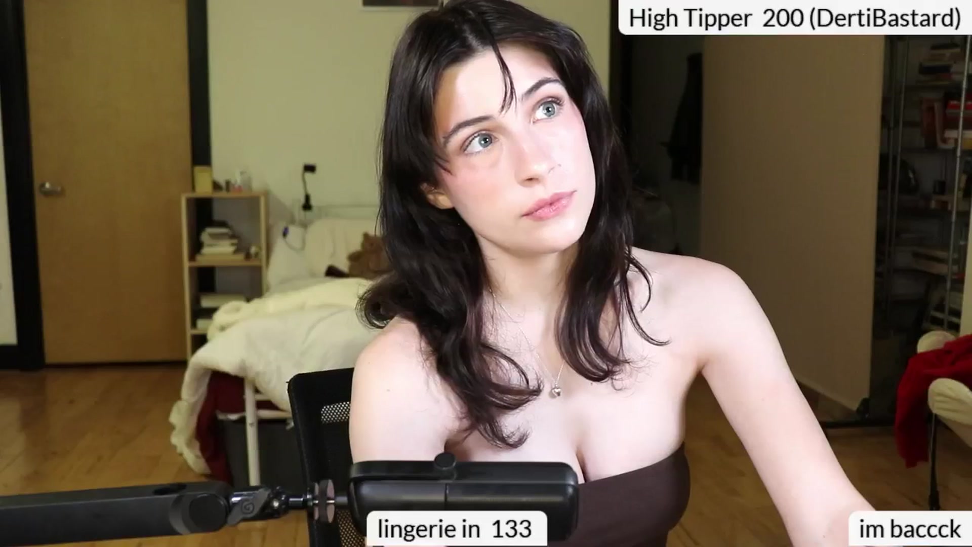 Gallery image thumbnail from americanwhore's myfreecams stream on, 06/01/2024, 04:01 image 19 of 20