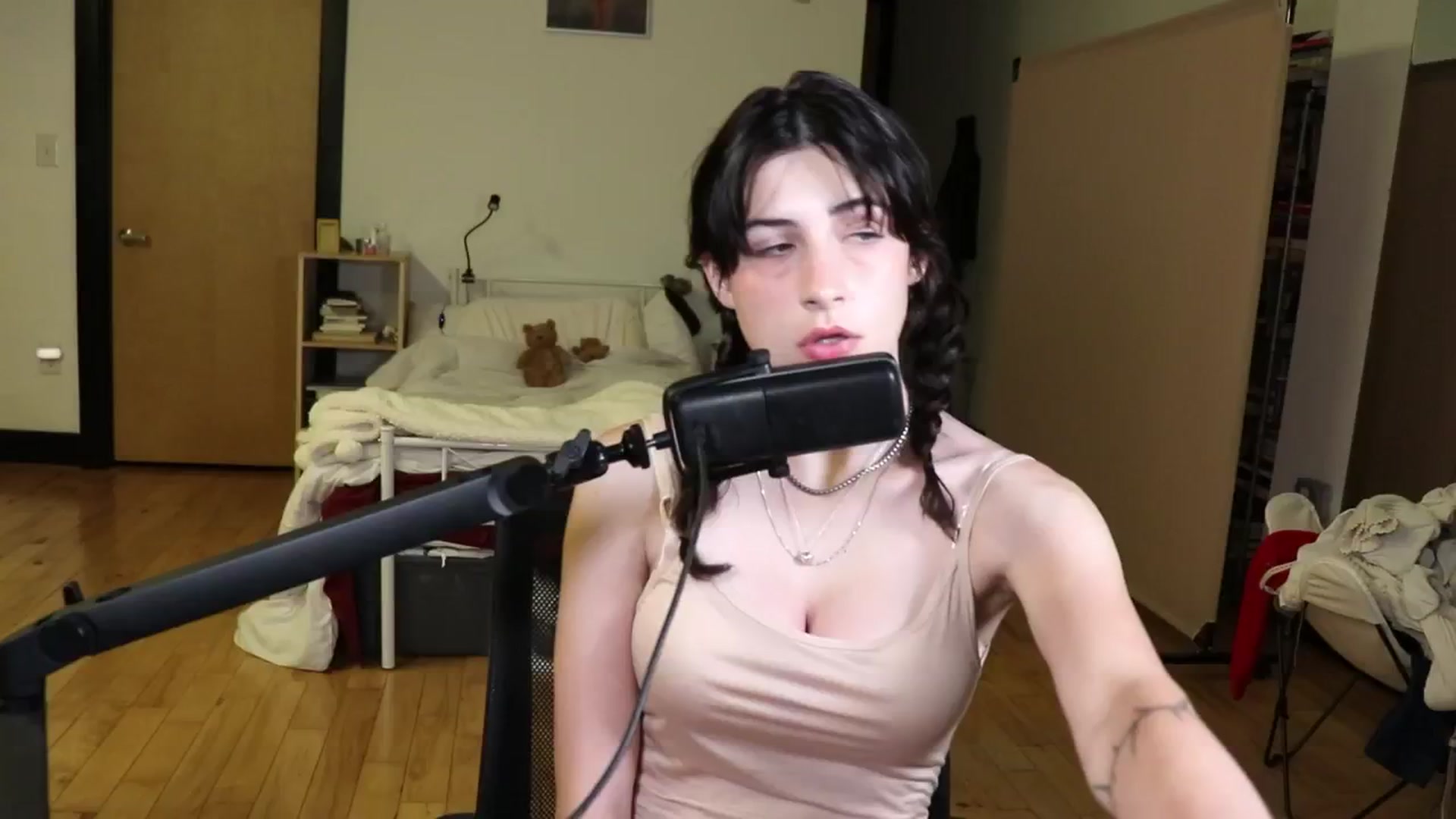 Gallery image thumbnail from americanwhore's myfreecams stream on, 06/02/2024, 03:55 image 9 of 20