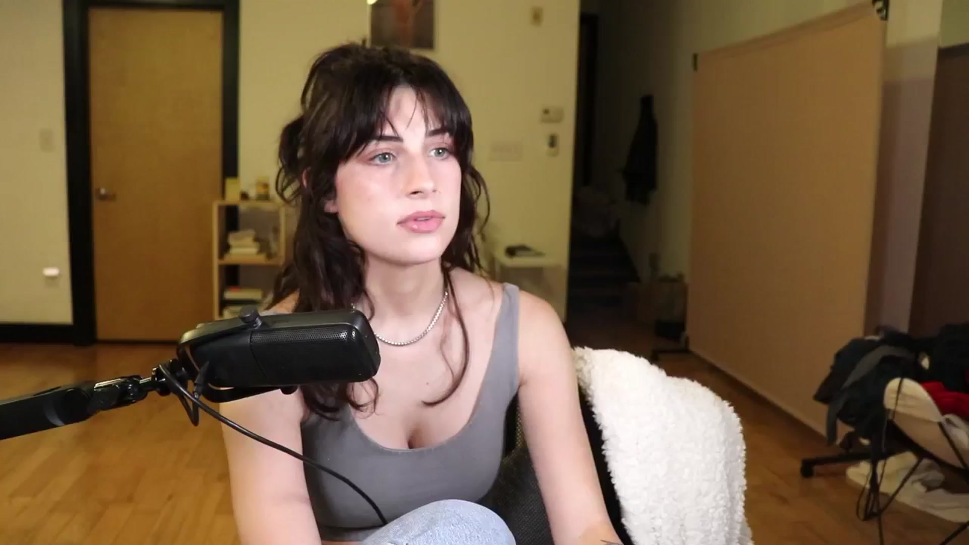 Gallery image thumbnail from americanwhore's myfreecams stream on, 06/07/2024, 04:40 image 17 of 20