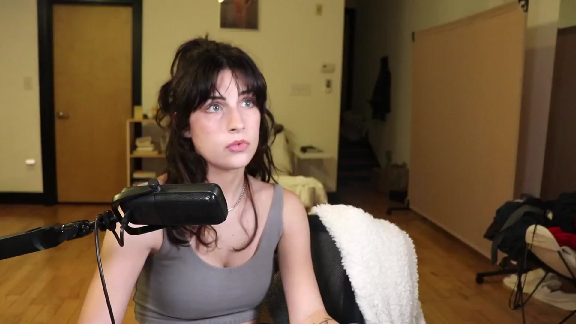 Gallery image thumbnail from americanwhore's myfreecams stream on, 06/07/2024, 04:40 image 19 of 20