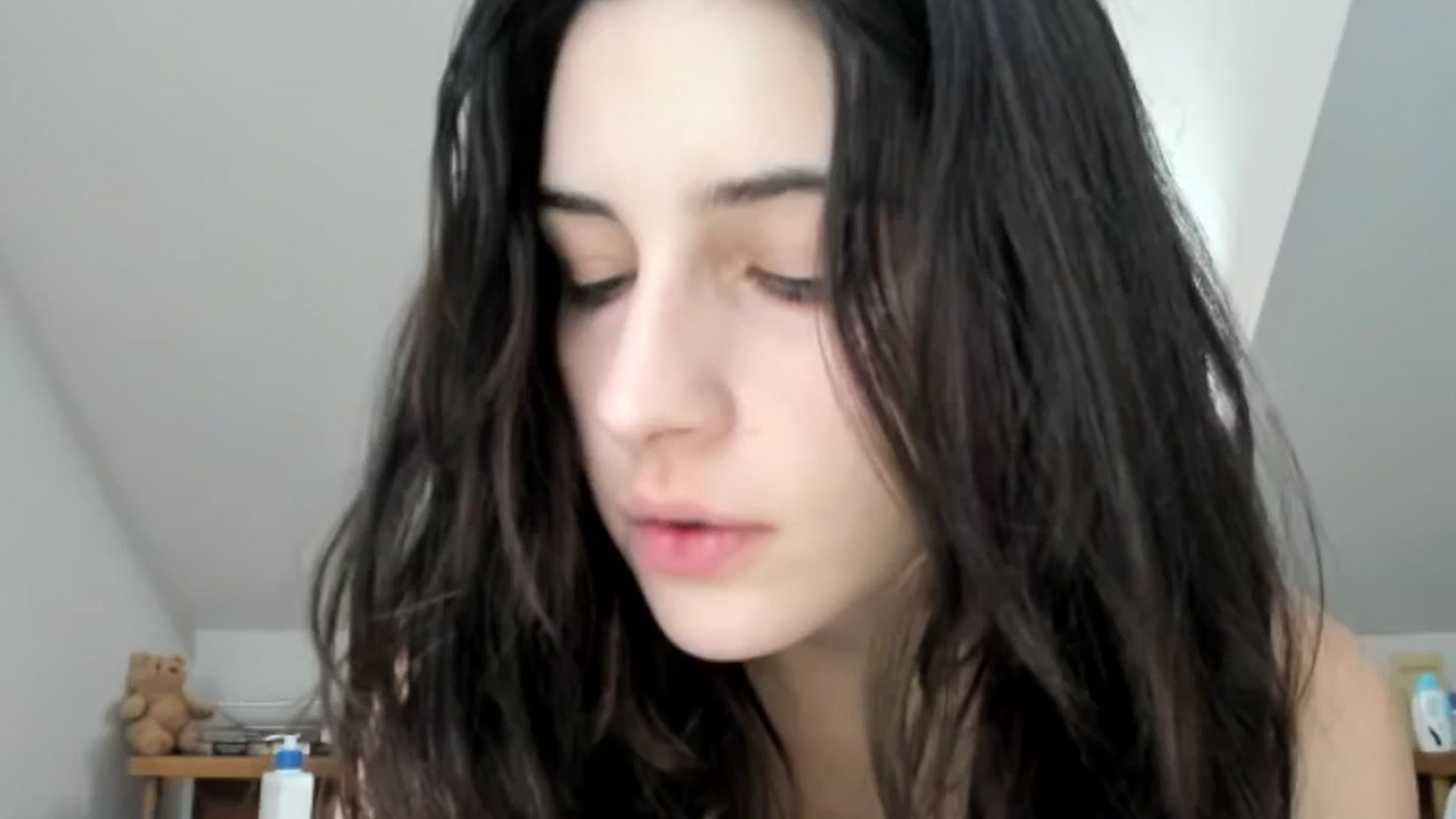 Gallery image thumbnail from americanwhore's myfreecams stream on, 12/13/2024, 07:47 image 14 of 20
